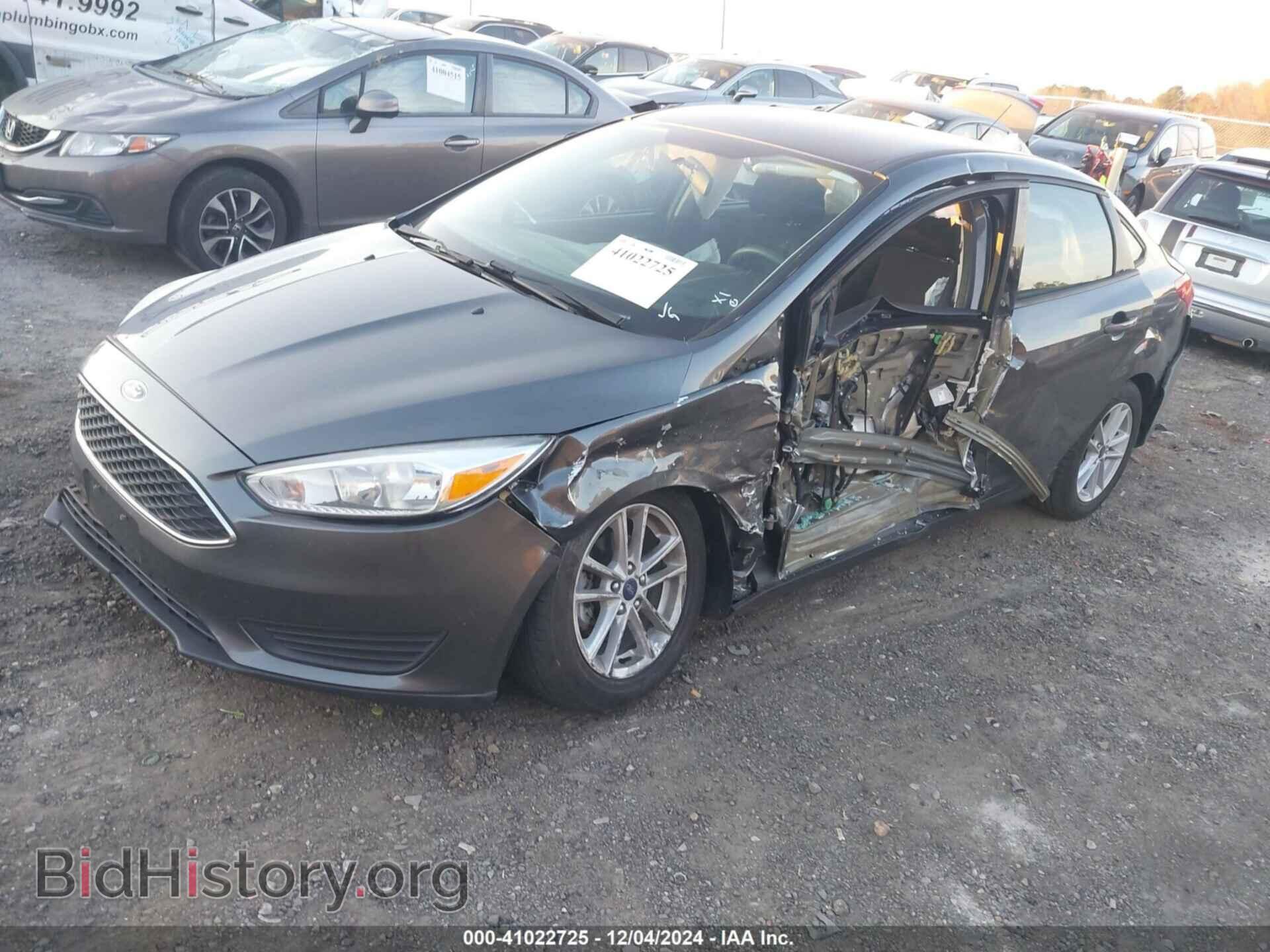 2017 FORD FOCUS - VIN: 1FADP3F24HL233077 - Фото 2
