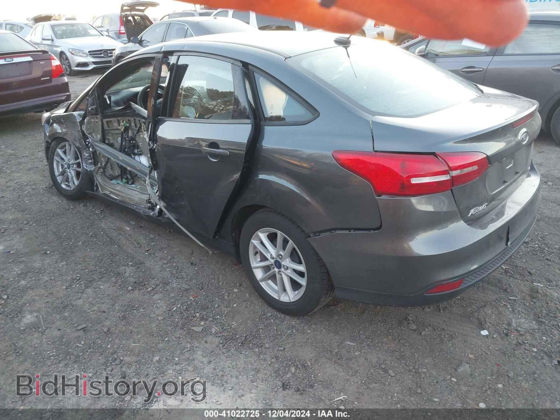 2017 FORD FOCUS - VIN: 1FADP3F24HL233077 - Фото 3