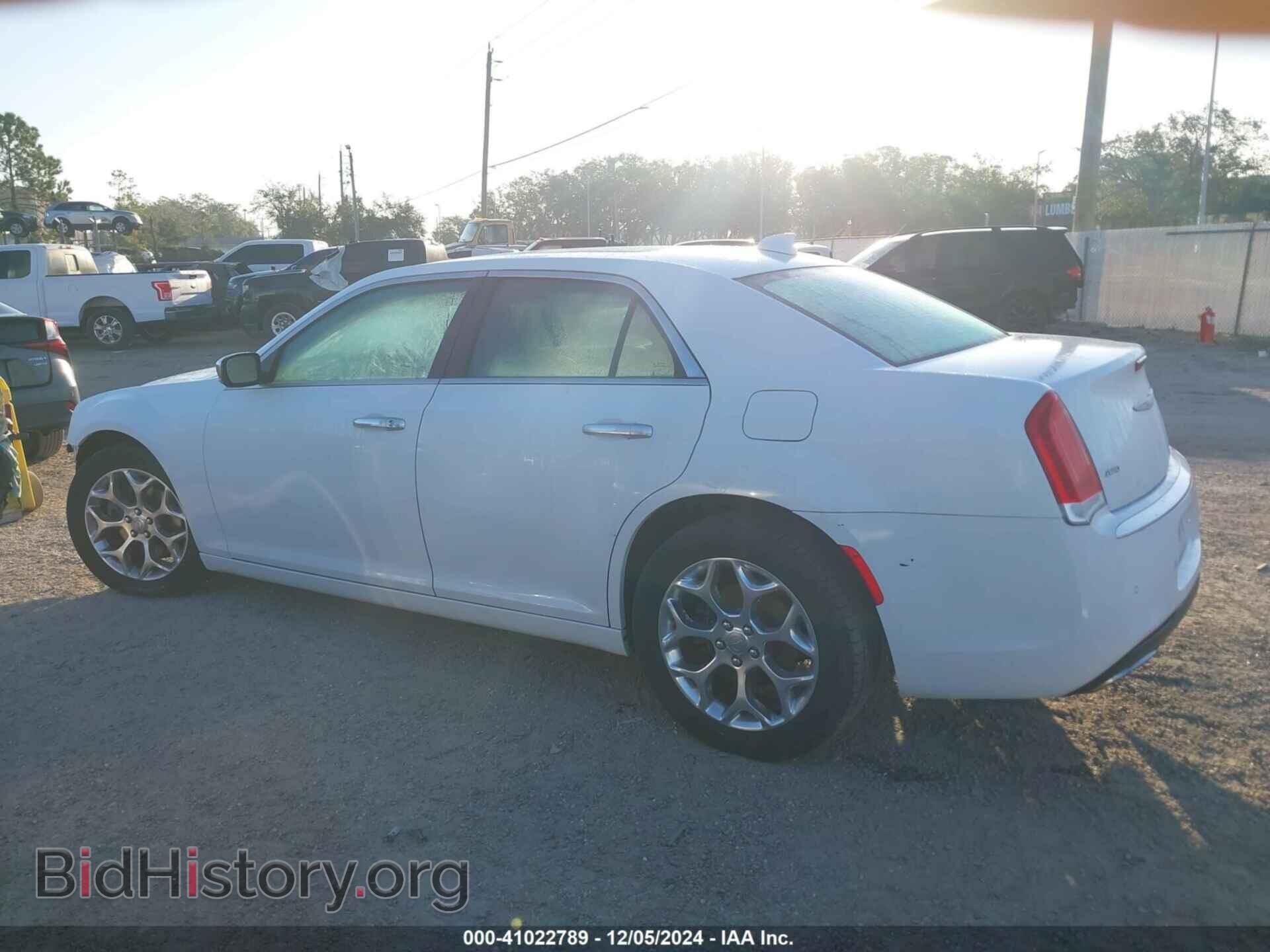 2016 CHRYSLER 300C - VIN: 2C3CCASG0GH191434 - Фото 14