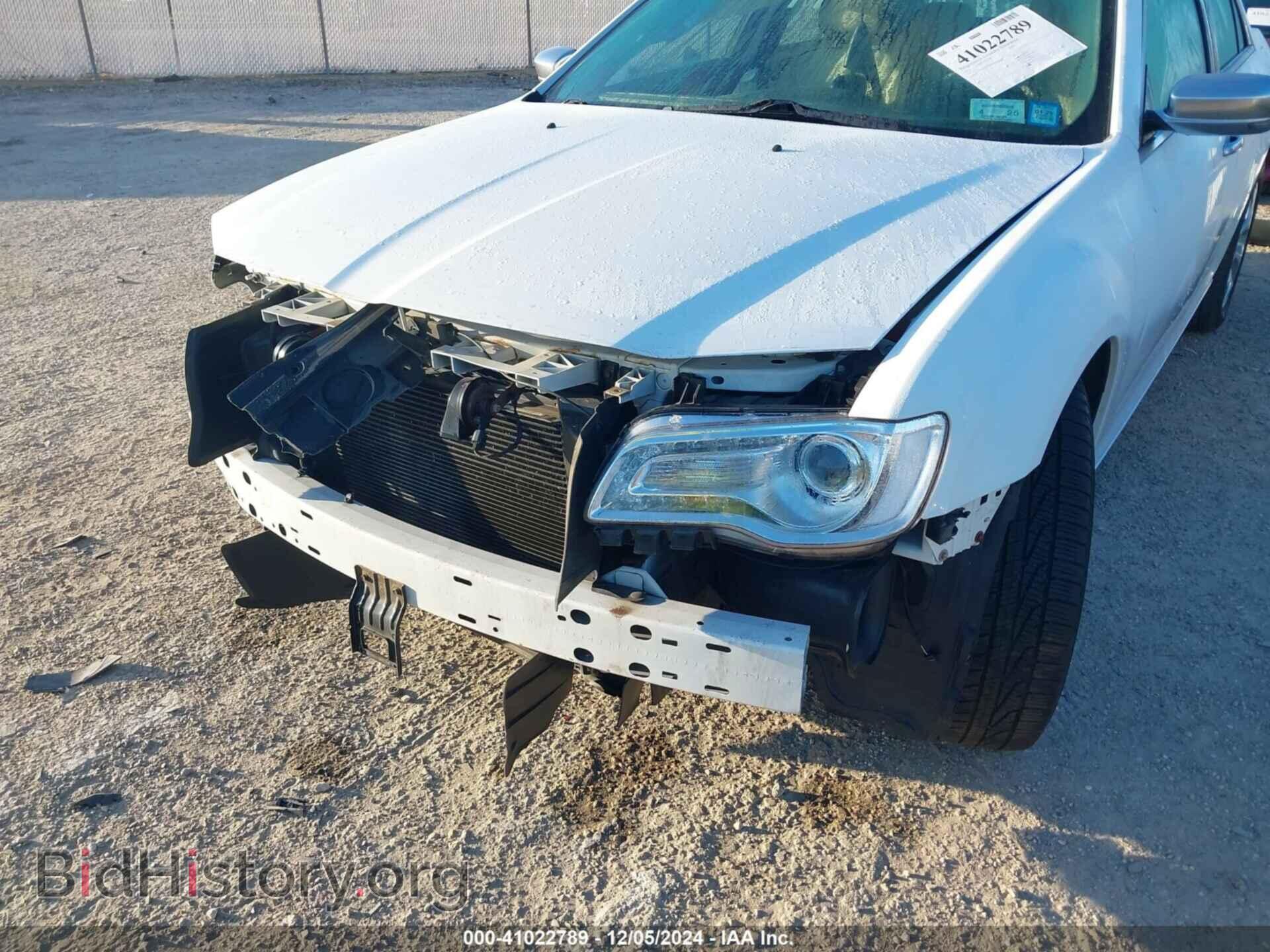 2016 CHRYSLER 300C - VIN: 2C3CCASG0GH191434 - Фото 6