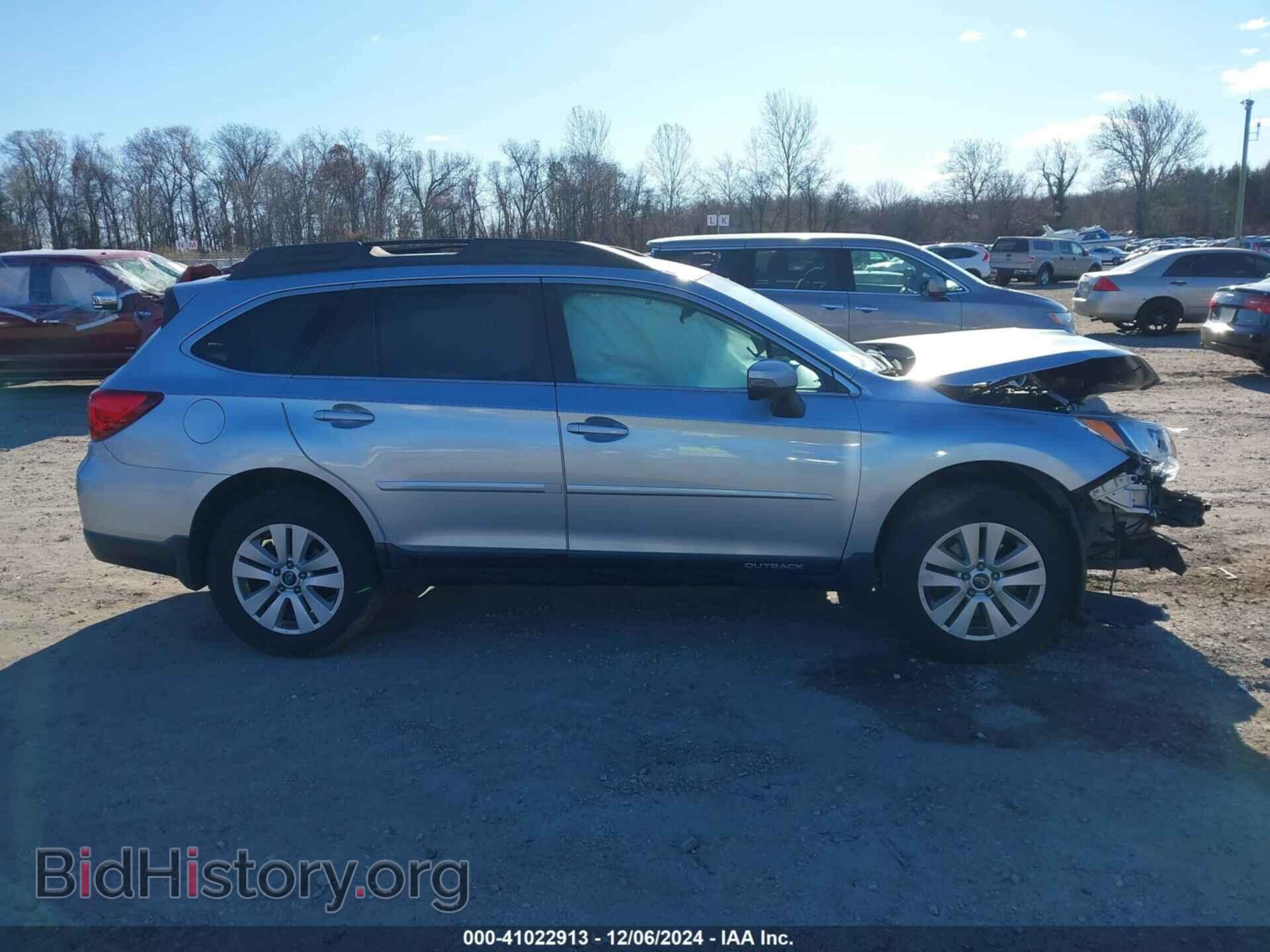 2017 SUBARU OUTBACK - VIN: 4S4BSAFC8H3437633 - Фото 13