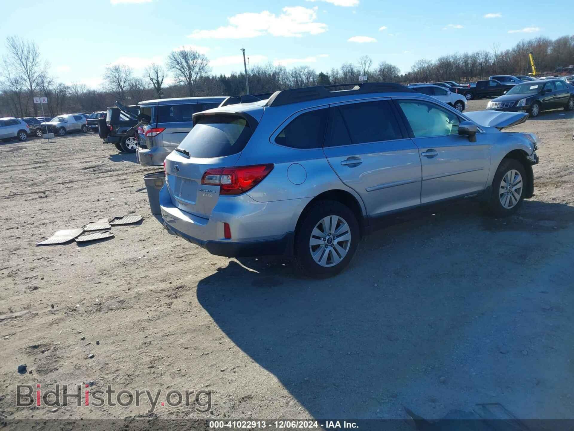 2017 SUBARU OUTBACK - VIN: 4S4BSAFC8H3437633 - Фото 4