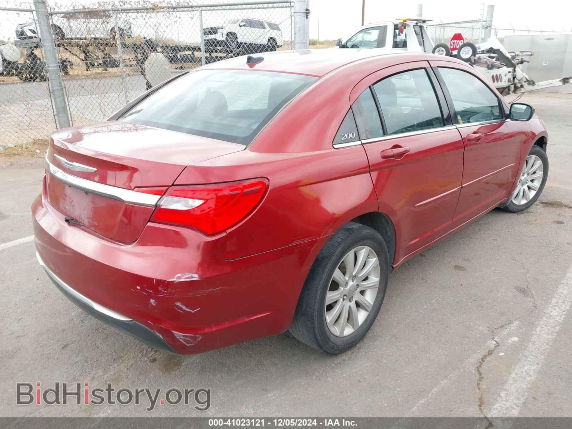 2012 CHRYSLER 200 - VIN: 1C3CCBBB2CN239415 - Фото 4