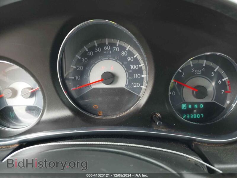 2012 Chrysler 200 (VIN 1C3CCBBB2CN239415) — фото 7 из 11