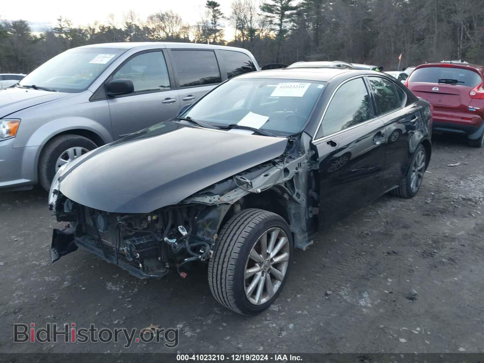 2009 LEXUS IS 250 - VIN: JTHCK262292029334 - Фото 2