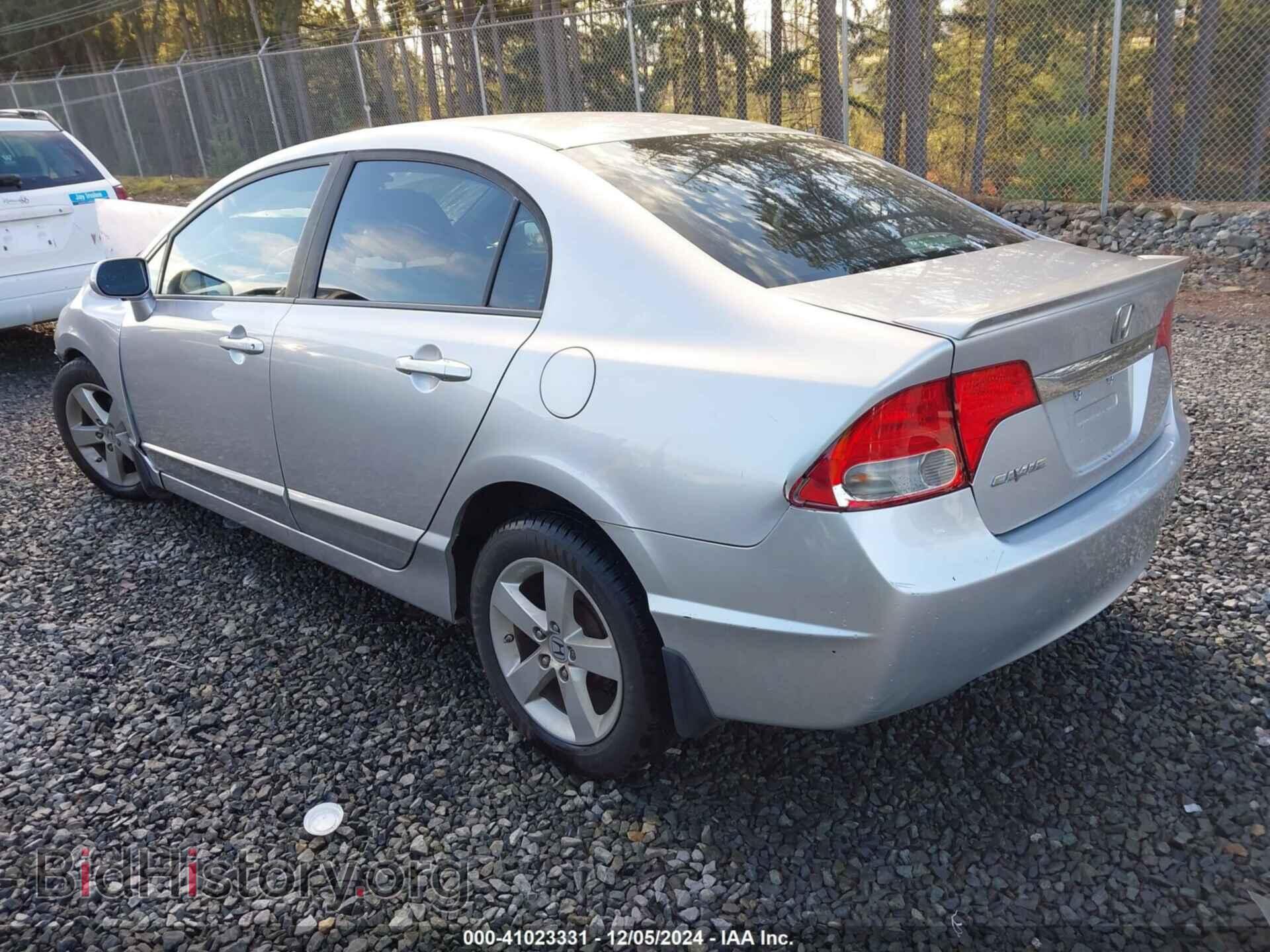 2010 HONDA CIVIC - VIN: 19XFA1F62AE083559 - Фото 3