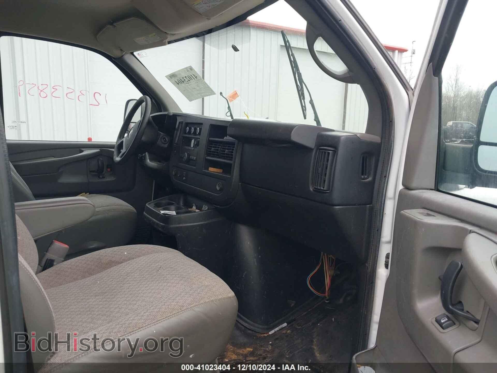 2014 CHEVROLET EXPRESS 3500 - VIN: 1GCZGUCG0E1173280 - Фото 5