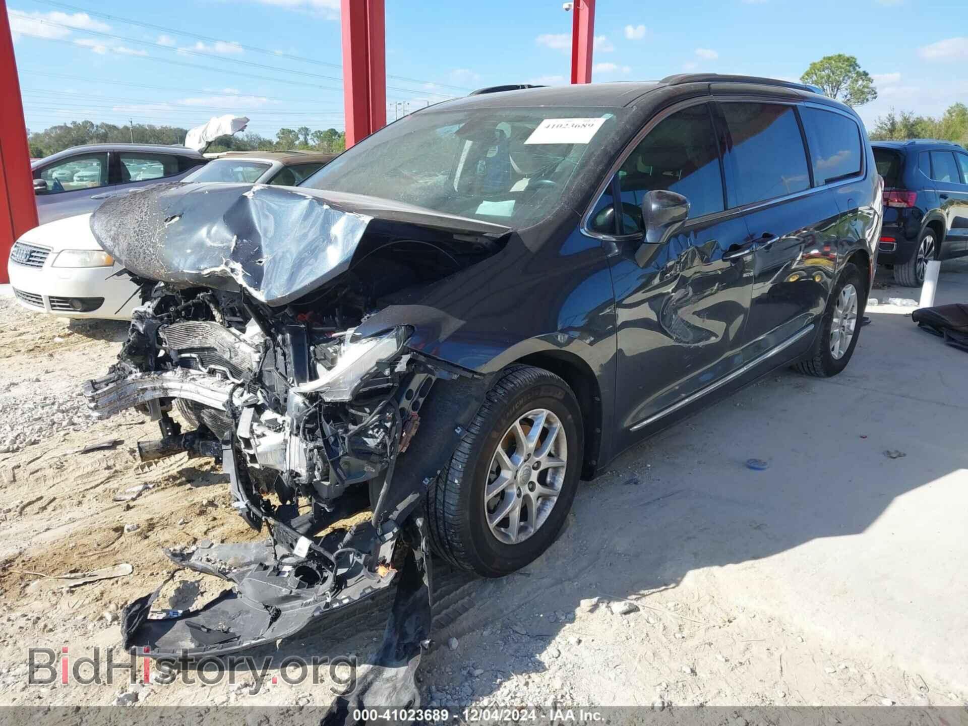 2020 CHRYSLER PACIFICA - VIN: 2C4RC1BG4LR112857 - Фото 2