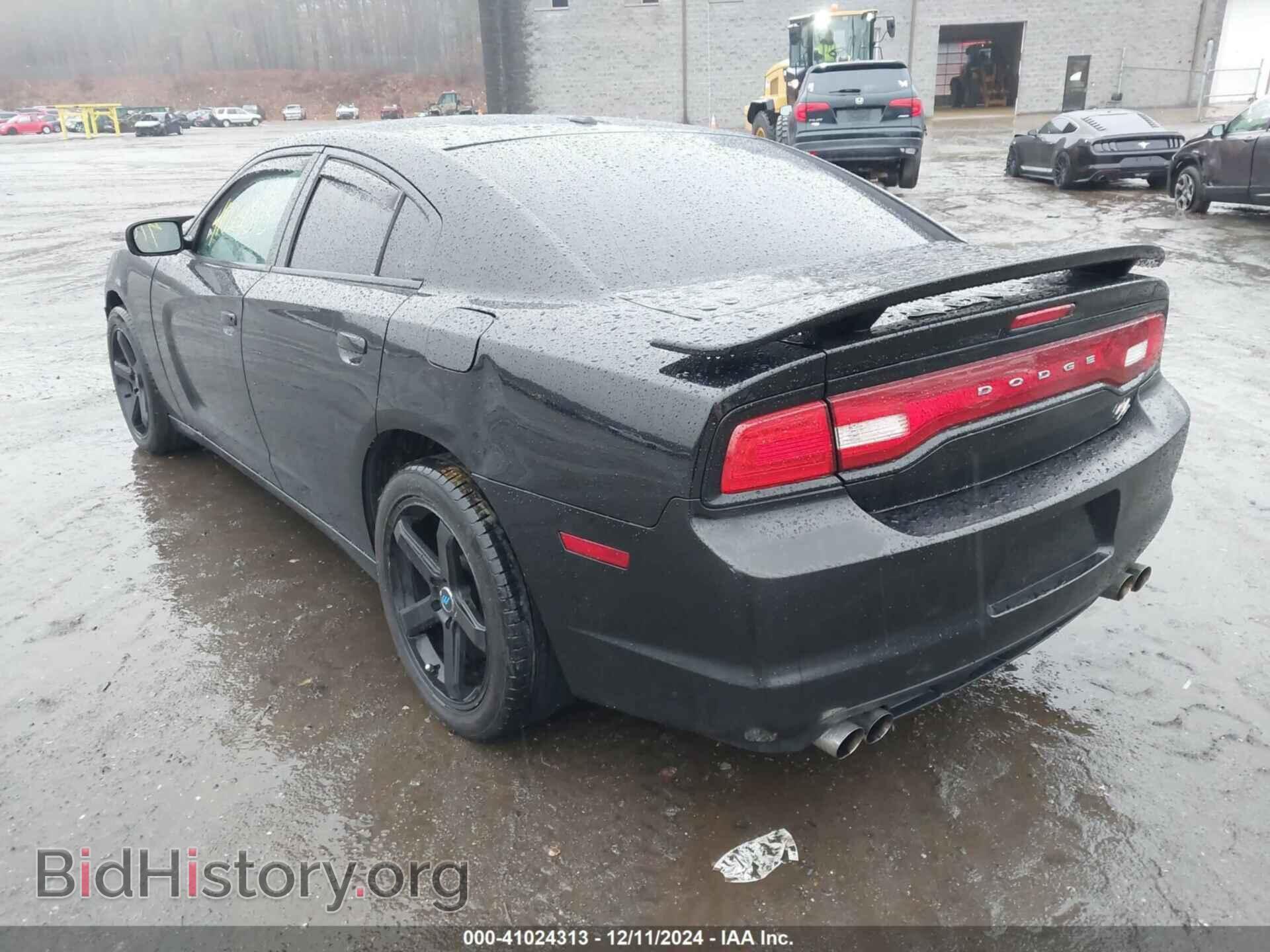 2011 DODGE CHARGER - VIN: 2B3CM5CT5BH611095 - Фото 3