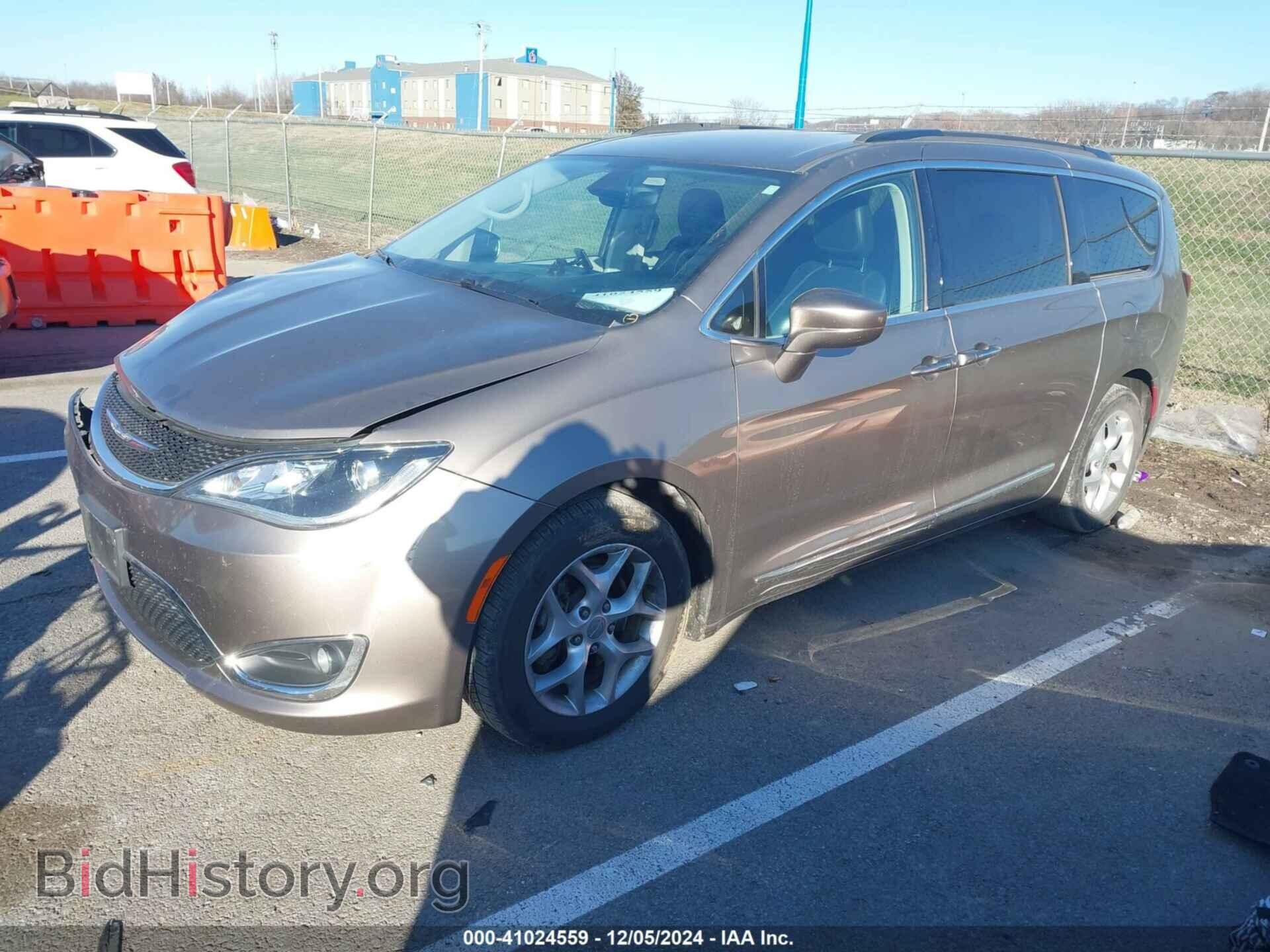 2017 CHRYSLER PACIFICA - VIN: 2C4RC1BG5HR794946 - Фото 2