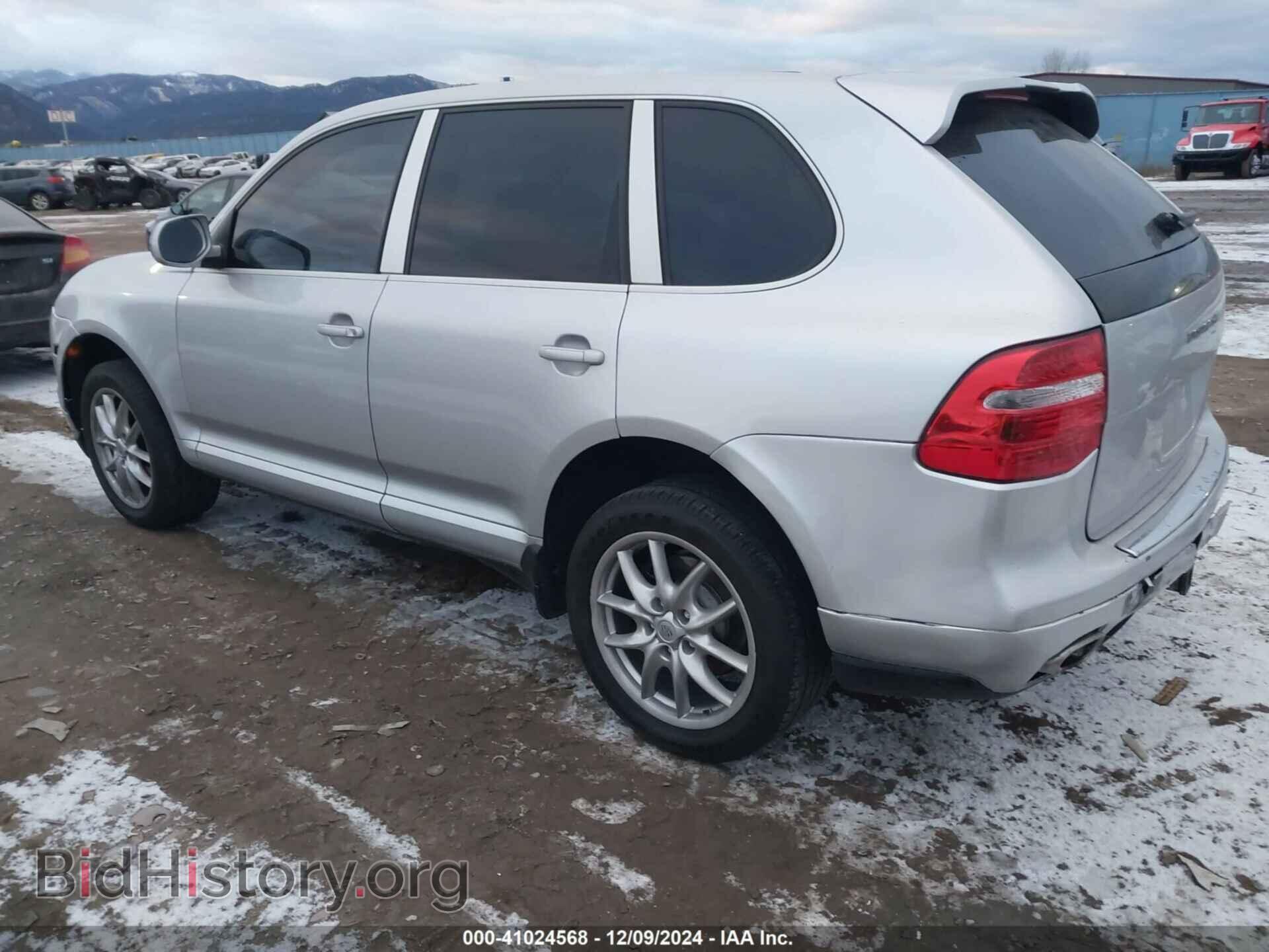 2009 PORSCHE CAYENNE - VIN: WP1AA29P49LA05242 - Фото 3