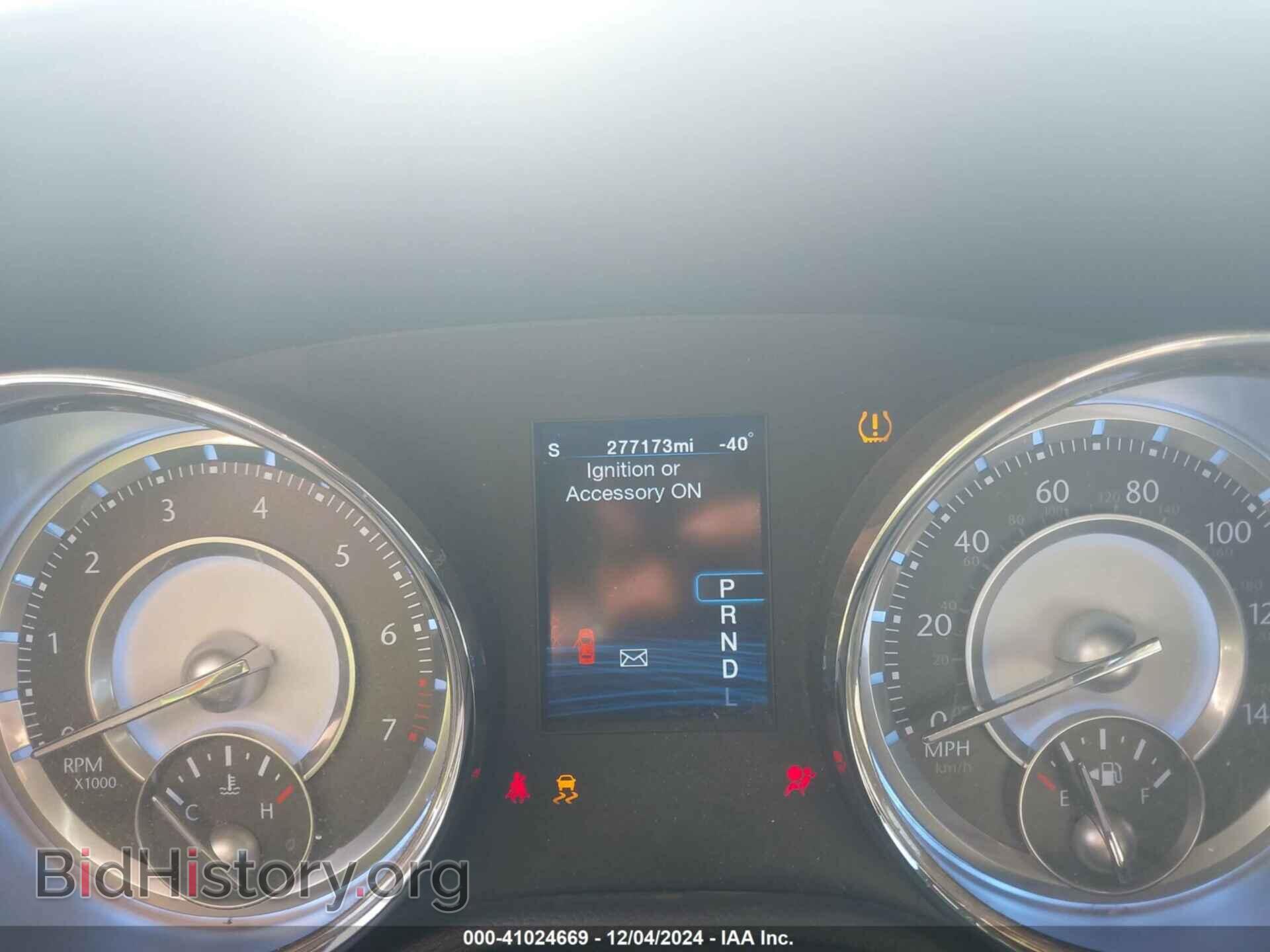 2012 CHRYSLER 300 - VIN: 2C3CCACG2CH310139 - Photo 7