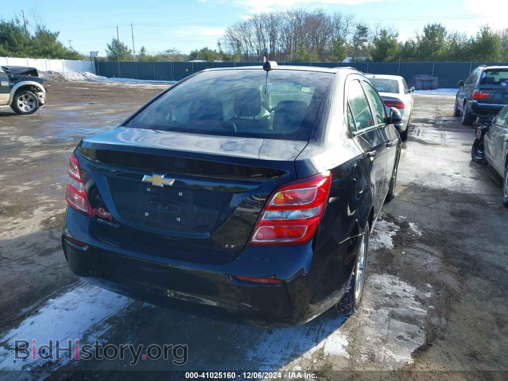 2017 CHEVROLET SONIC - VIN: 1G1JD5SH3H4165899 - Фото 4
