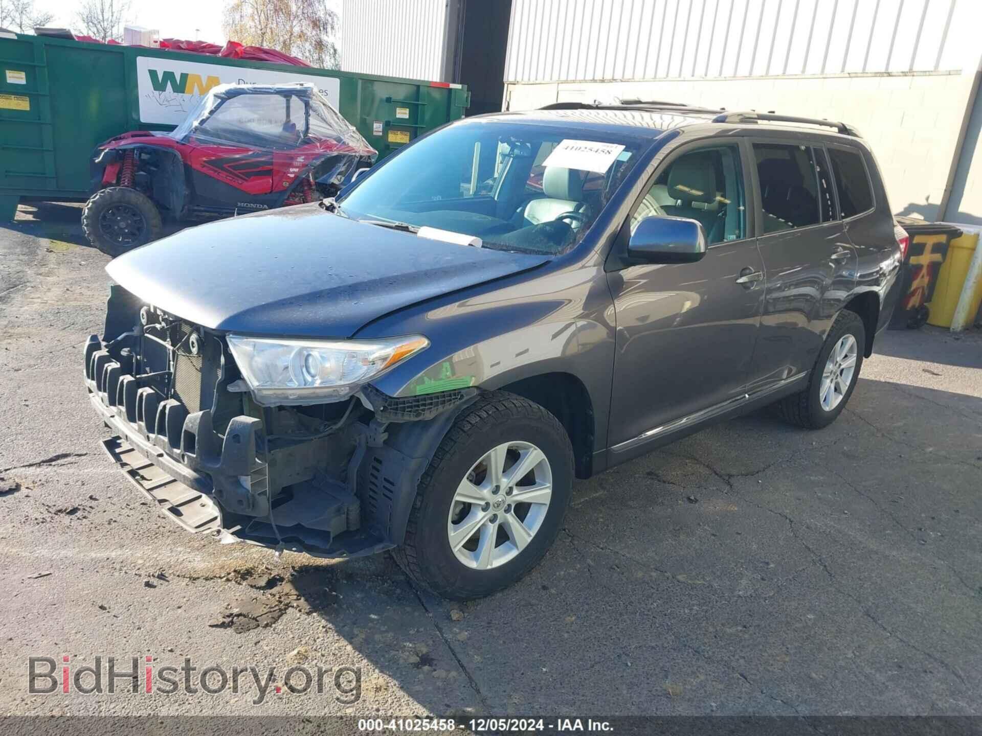2013 TOYOTA HIGHLANDER - VIN: 5TDBK3EH8DS221531 - Фото 2