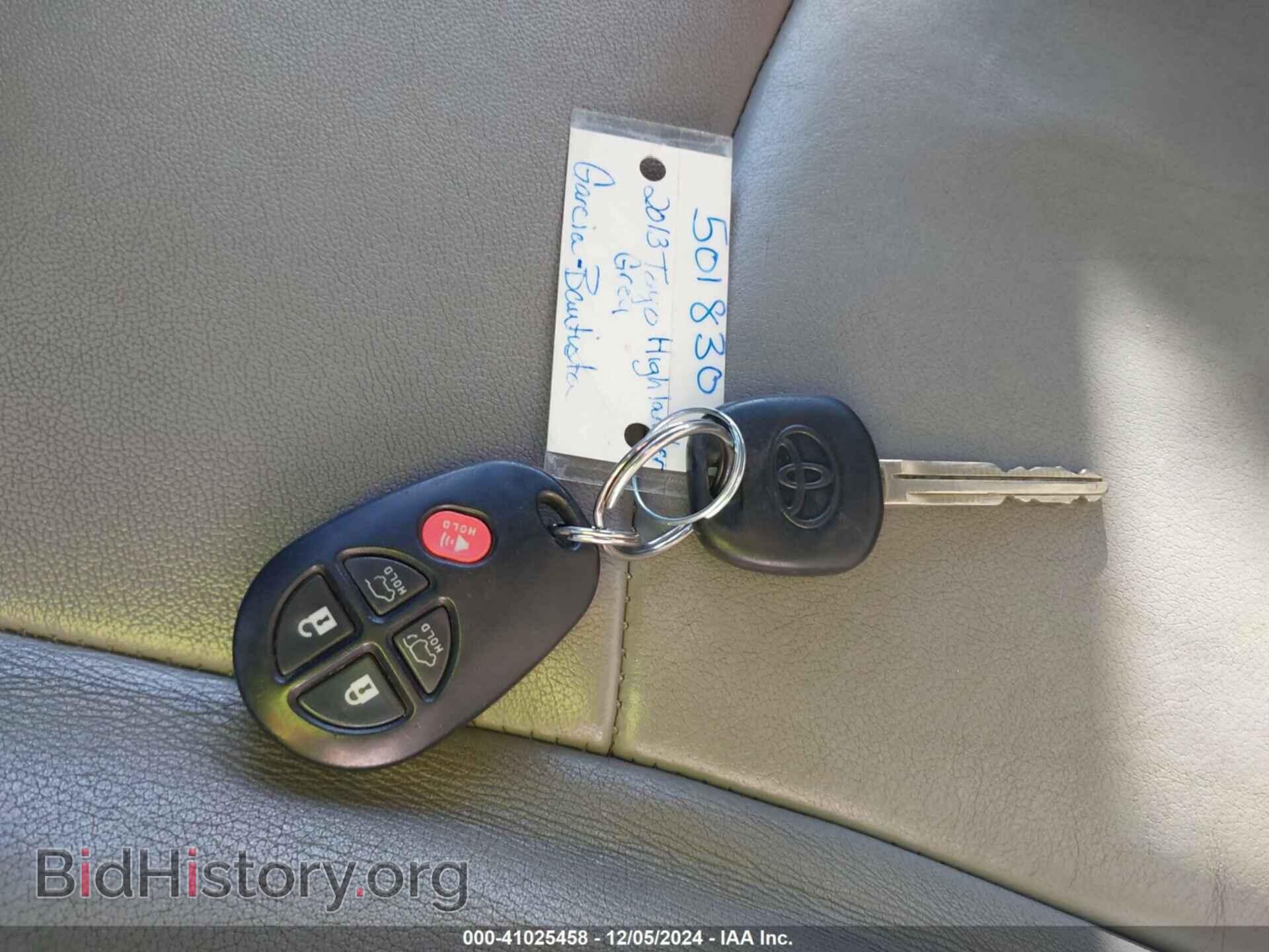 2013 TOYOTA HIGHLANDER - VIN: 5TDBK3EH8DS221531 - Фото 11