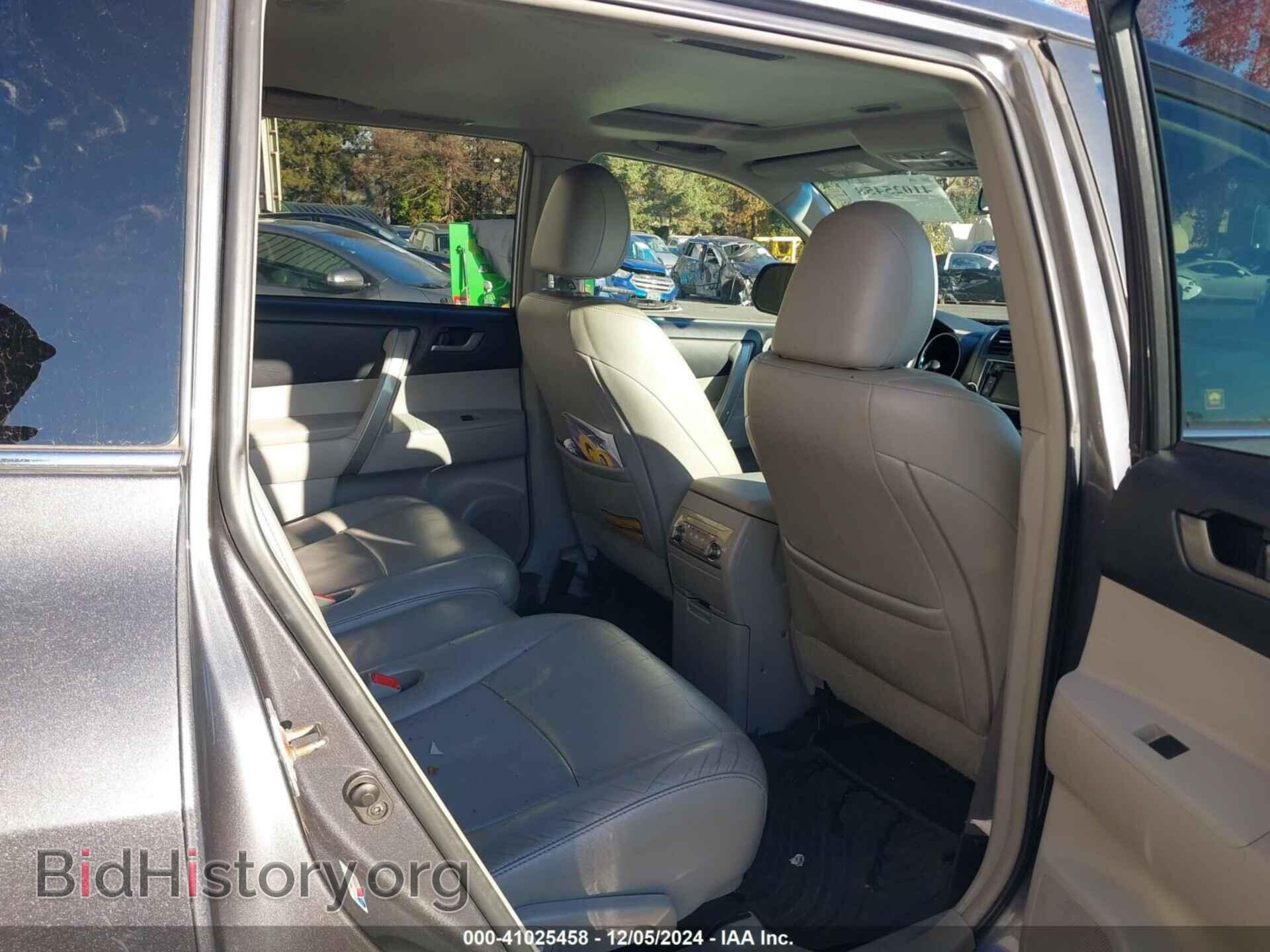 2013 TOYOTA HIGHLANDER - VIN: 5TDBK3EH8DS221531 - Фото 8