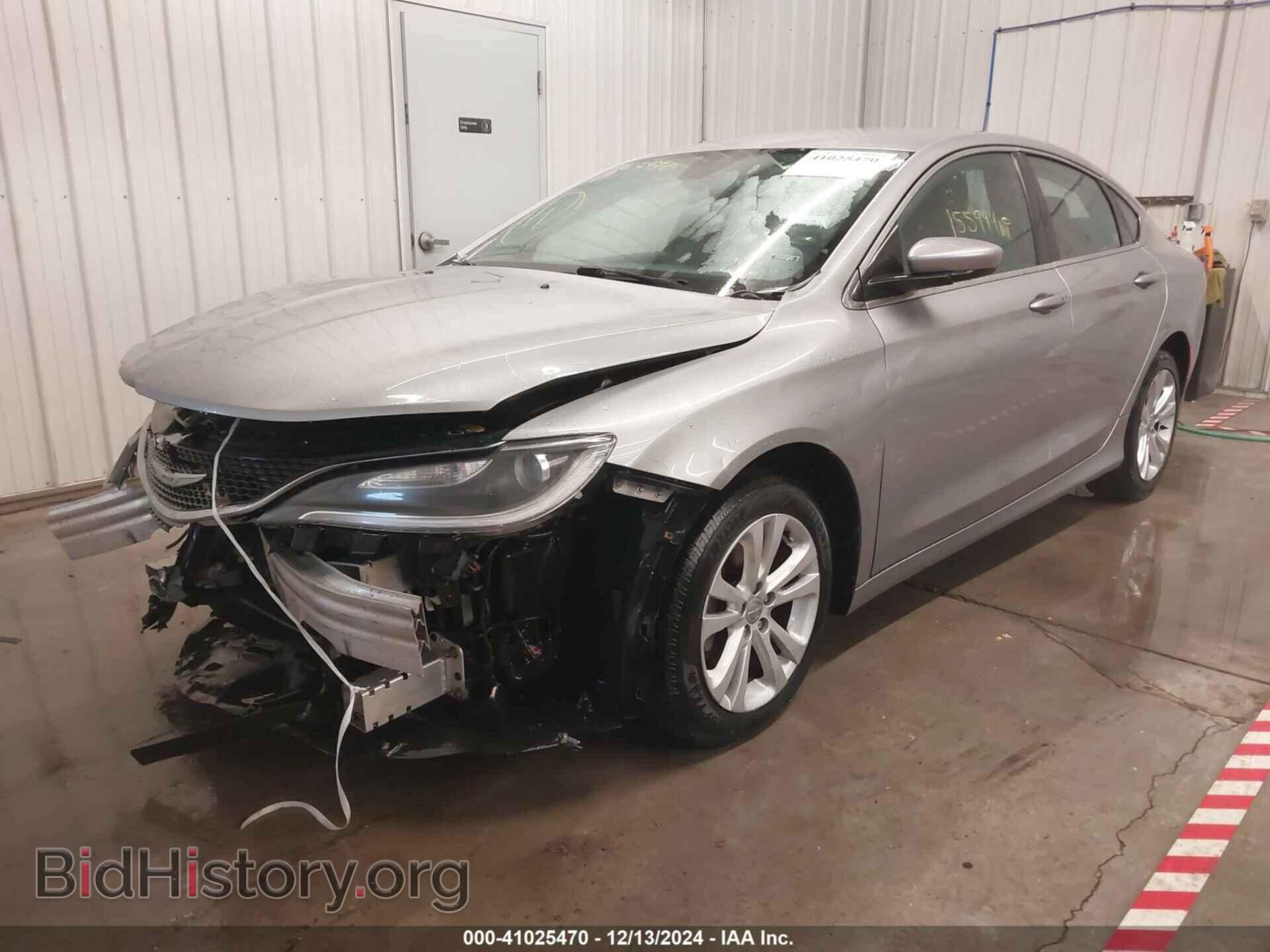 2015 CHRYSLER 200 - VIN: 1C3CCCABXFN602961 - Фото 2