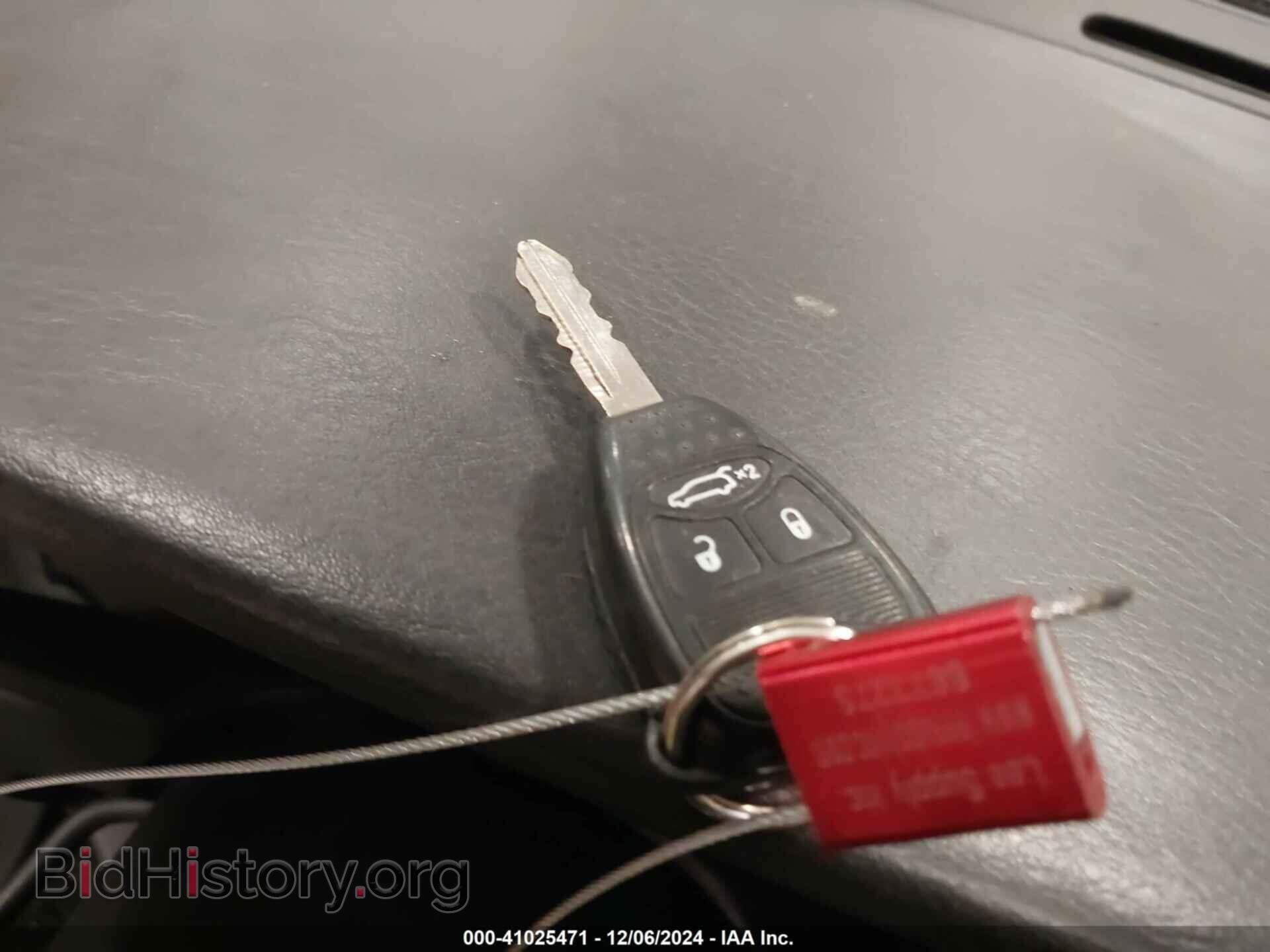 2006 CHRYSLER PACIFICA - VIN: 2A4GF68456R672460 - Фото 11