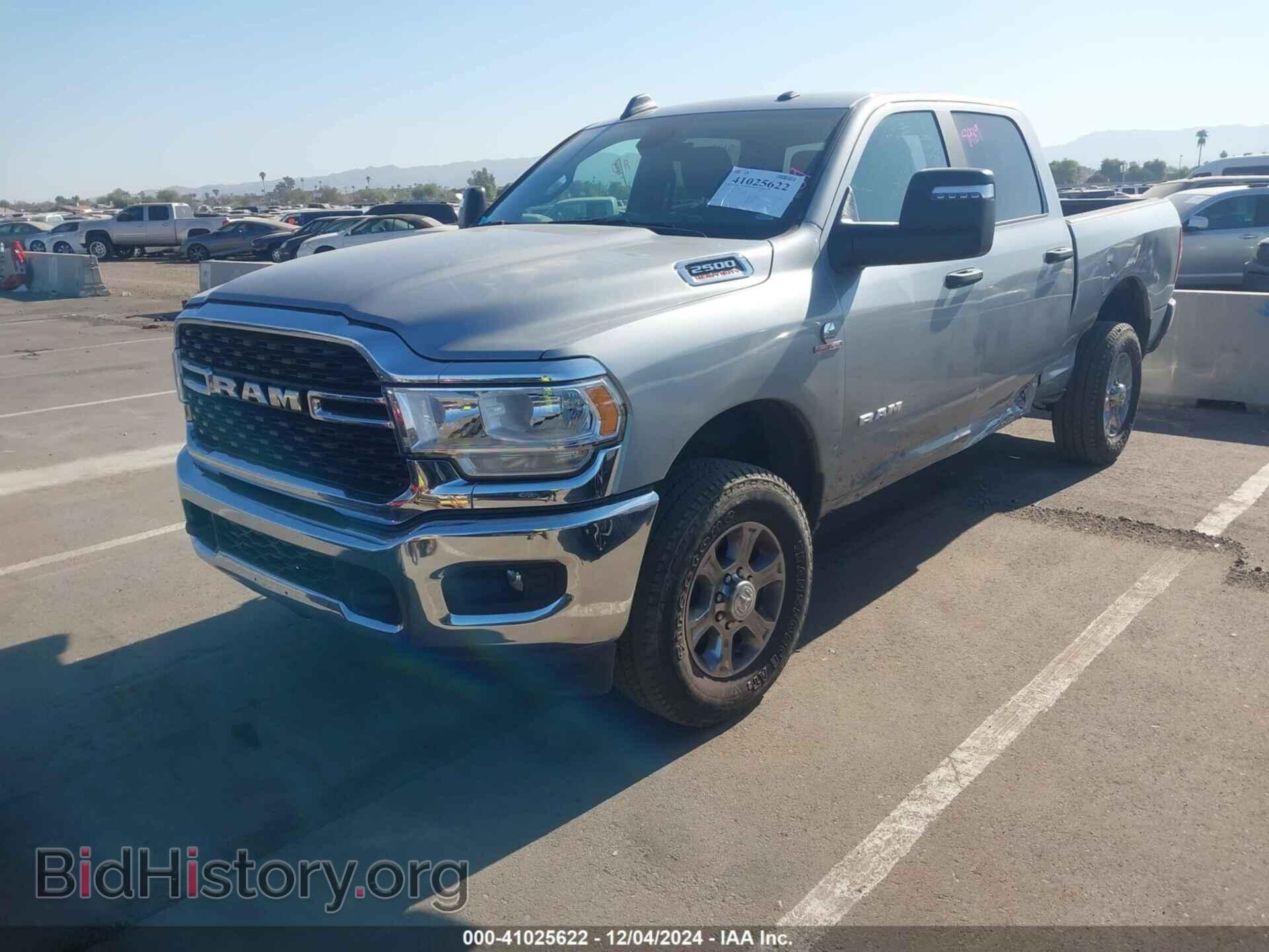 2024 RAM 2500 - VIN: 3C6UR5DL8RG340666 - Фото 2