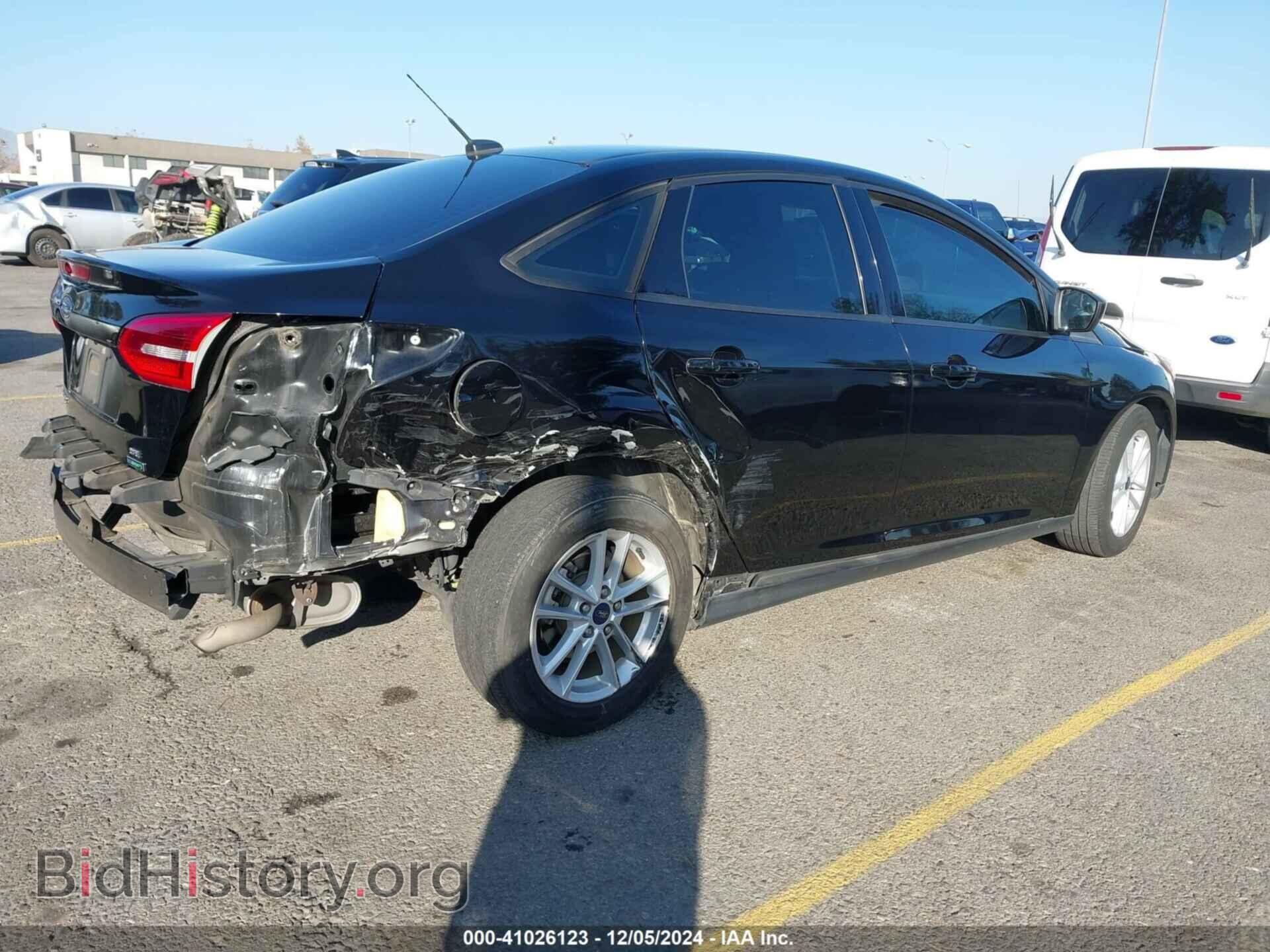 2018 FORD FOCUS - VIN: 1FADP3FE1JL304042 - Фото 4