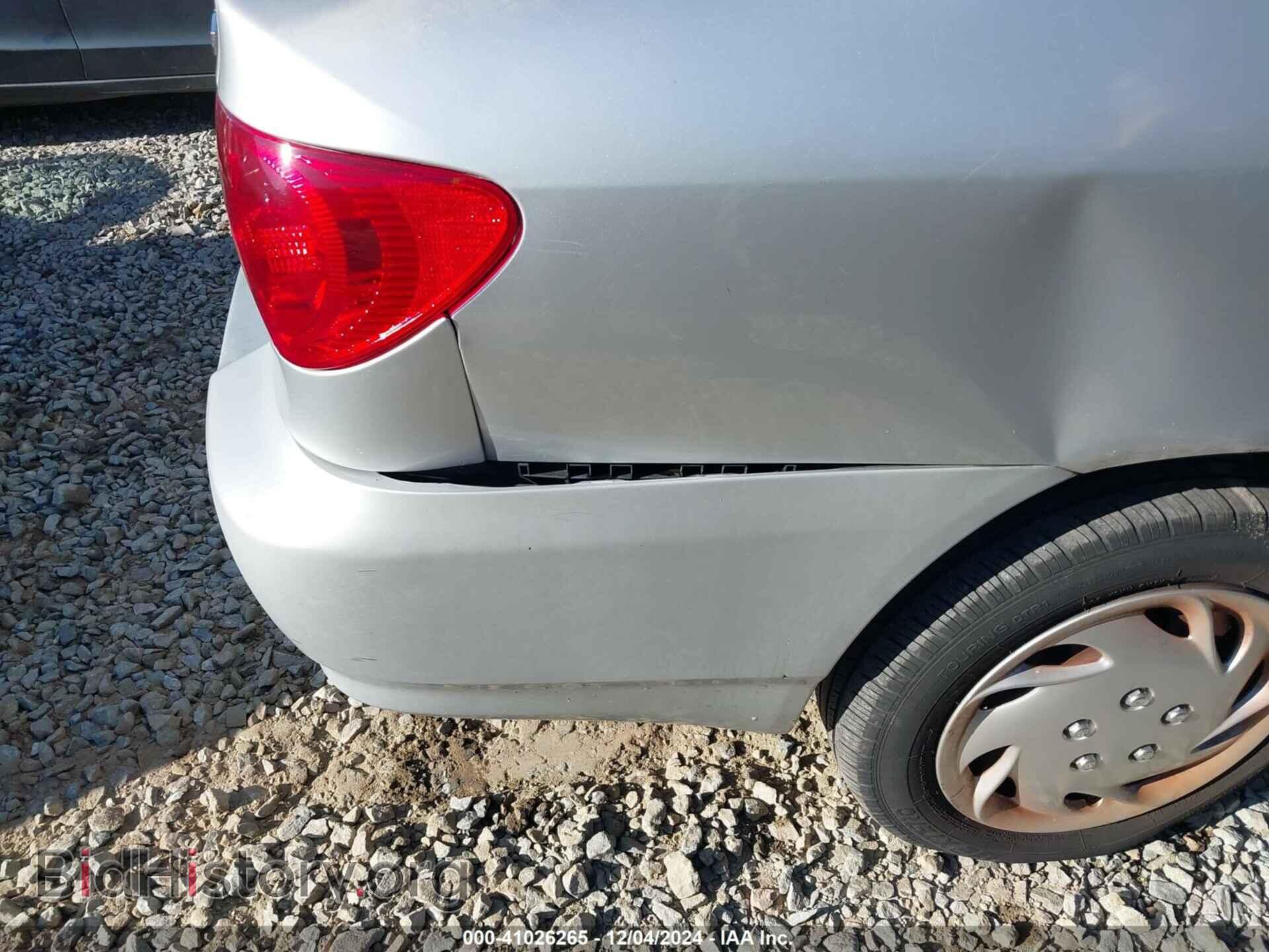 2005 TOYOTA COROLLA - VIN: JTDBR32E652049689 - Фото 12