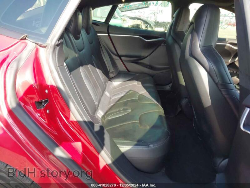 2016 Tesla MODEL S (VIN 5YJSA1E29GF160041) — фото 8 из 19