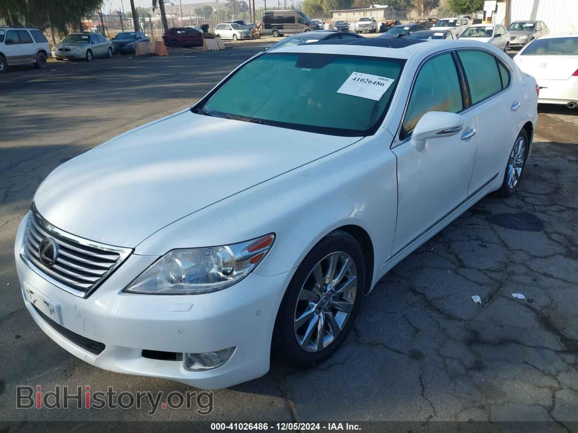 2012 LEXUS LS 460 - VIN: JTHGL1EF3C5046064 - Photo 2
