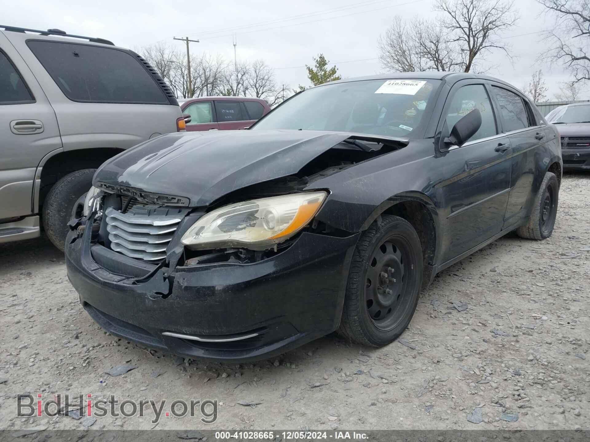 2012 CHRYSLER 200 - VIN: 1C3CCBAB4CN199632 - Photo 2