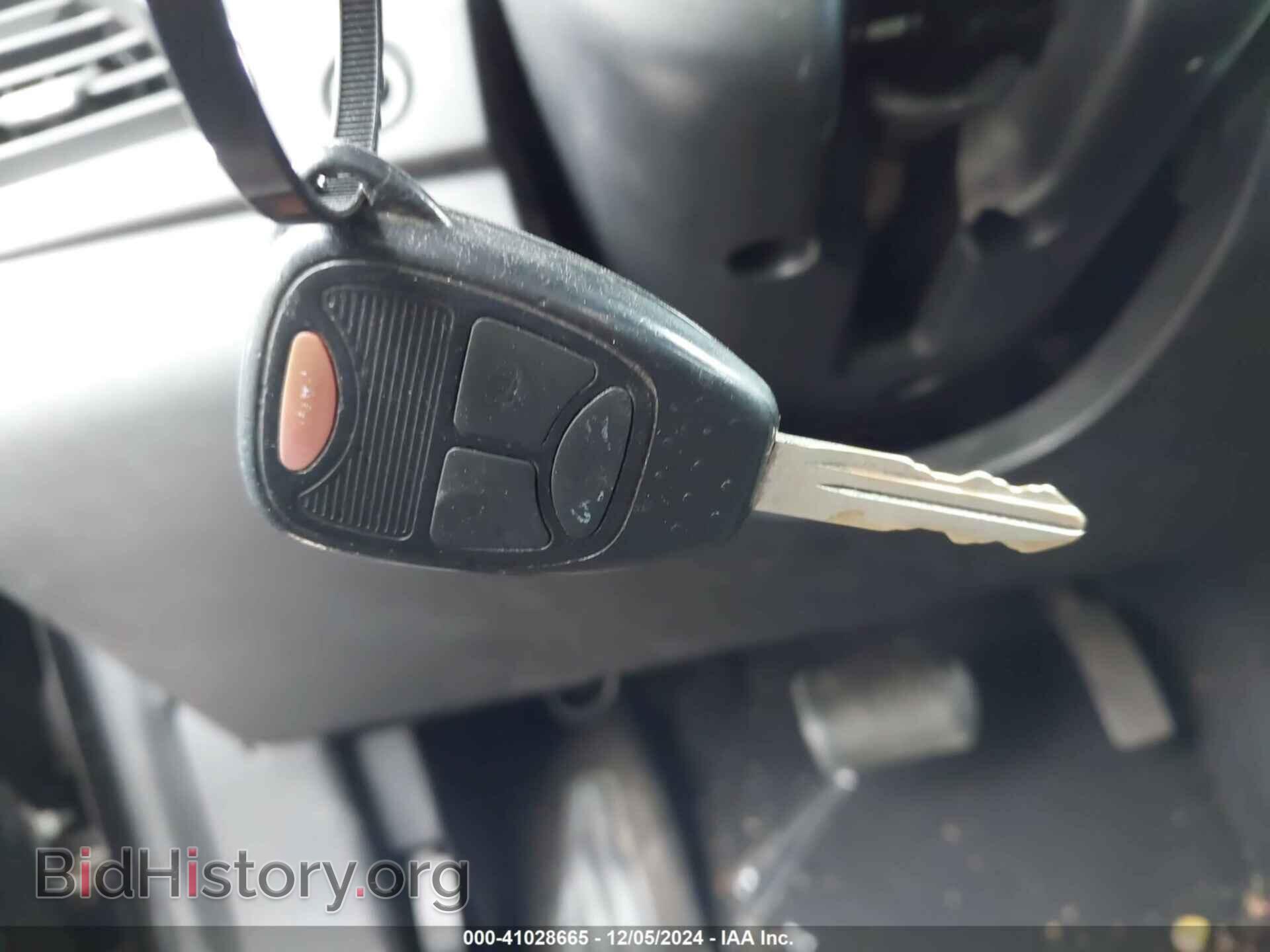 2012 CHRYSLER 200 - VIN: 1C3CCBAB4CN199632 - Photo 11