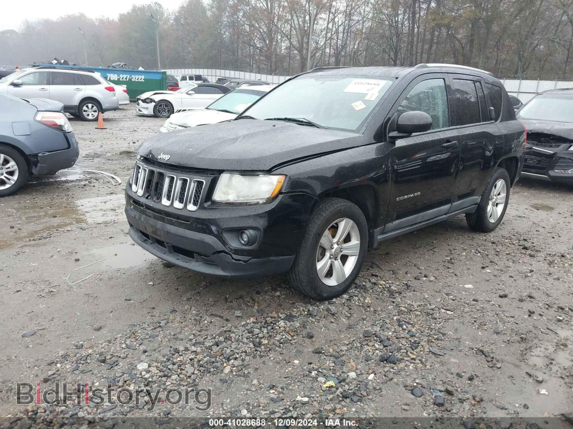 2012 JEEP COMPASS - VIN: 1C4NJDBB6CD504770 - Фото 2