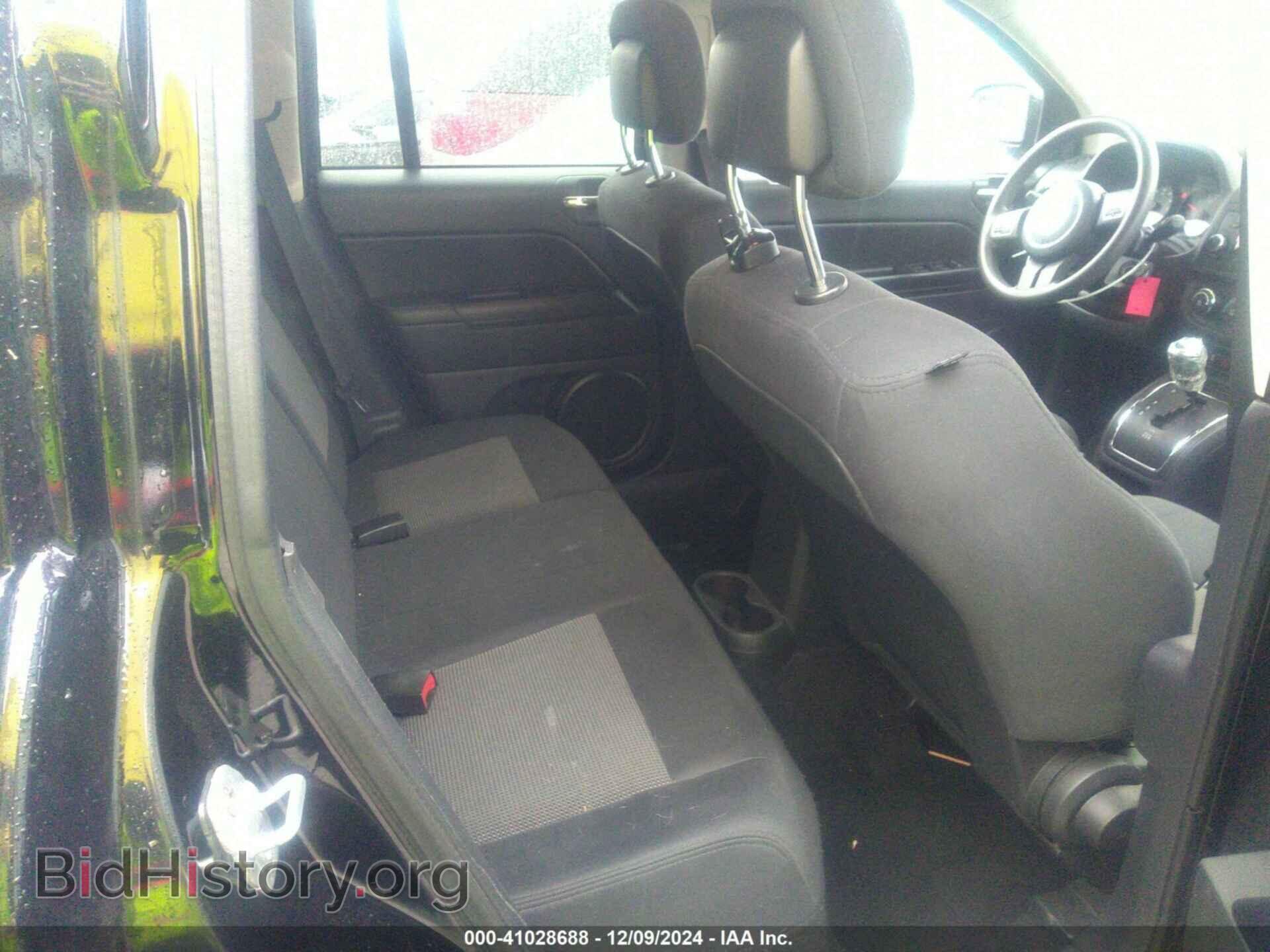 2012 JEEP COMPASS - VIN: 1C4NJDBB6CD504770 - Фото 8