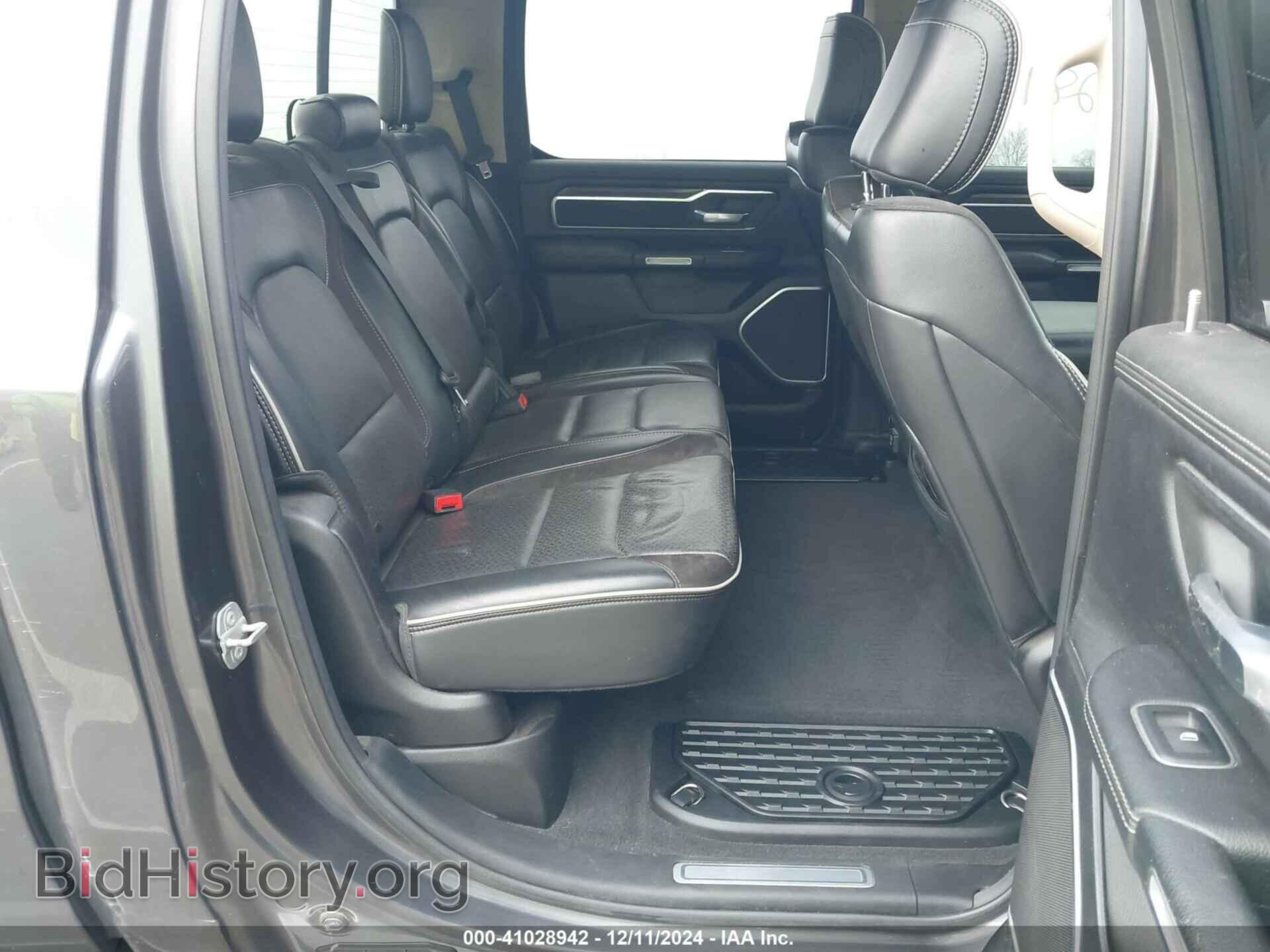 2019 RAM 1500 - VIN: 1C6SRFRT9KN812649 - Фото 8