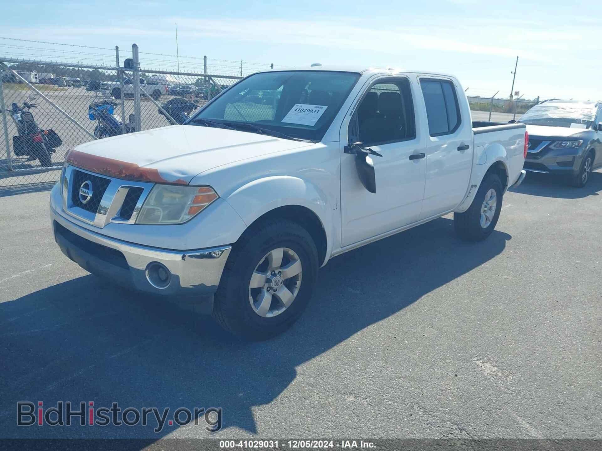 2011 NISSAN FRONTIER - VIN: 1N6AD0ER3BC435853 - Фото 2
