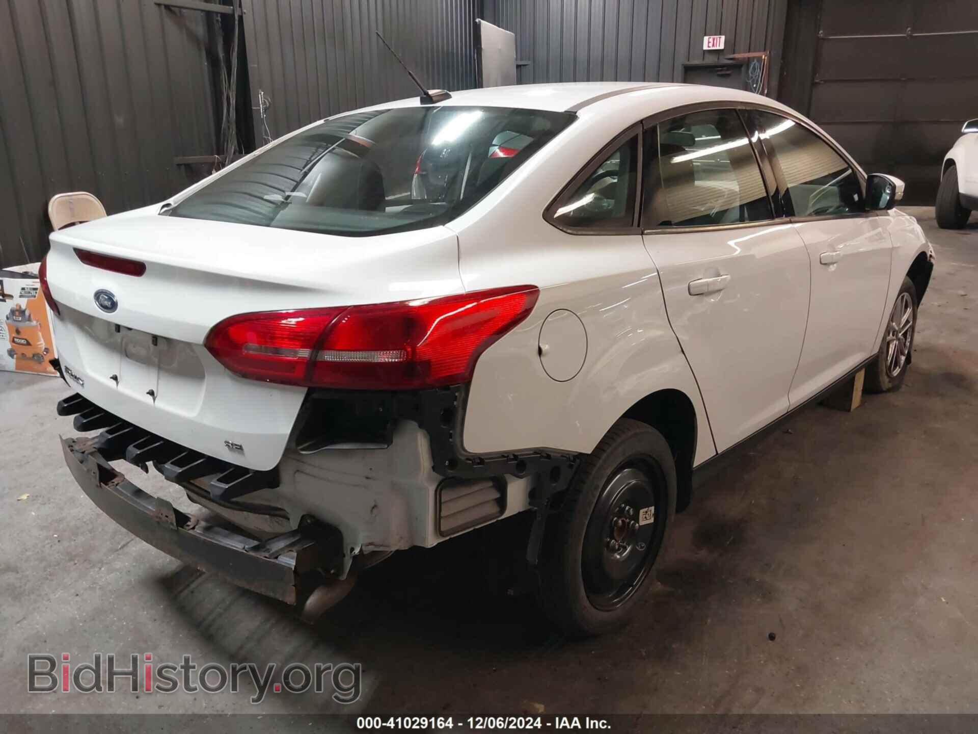 2017 FORD FOCUS - VIN: 1FADP3F23HL207683 - Фото 4