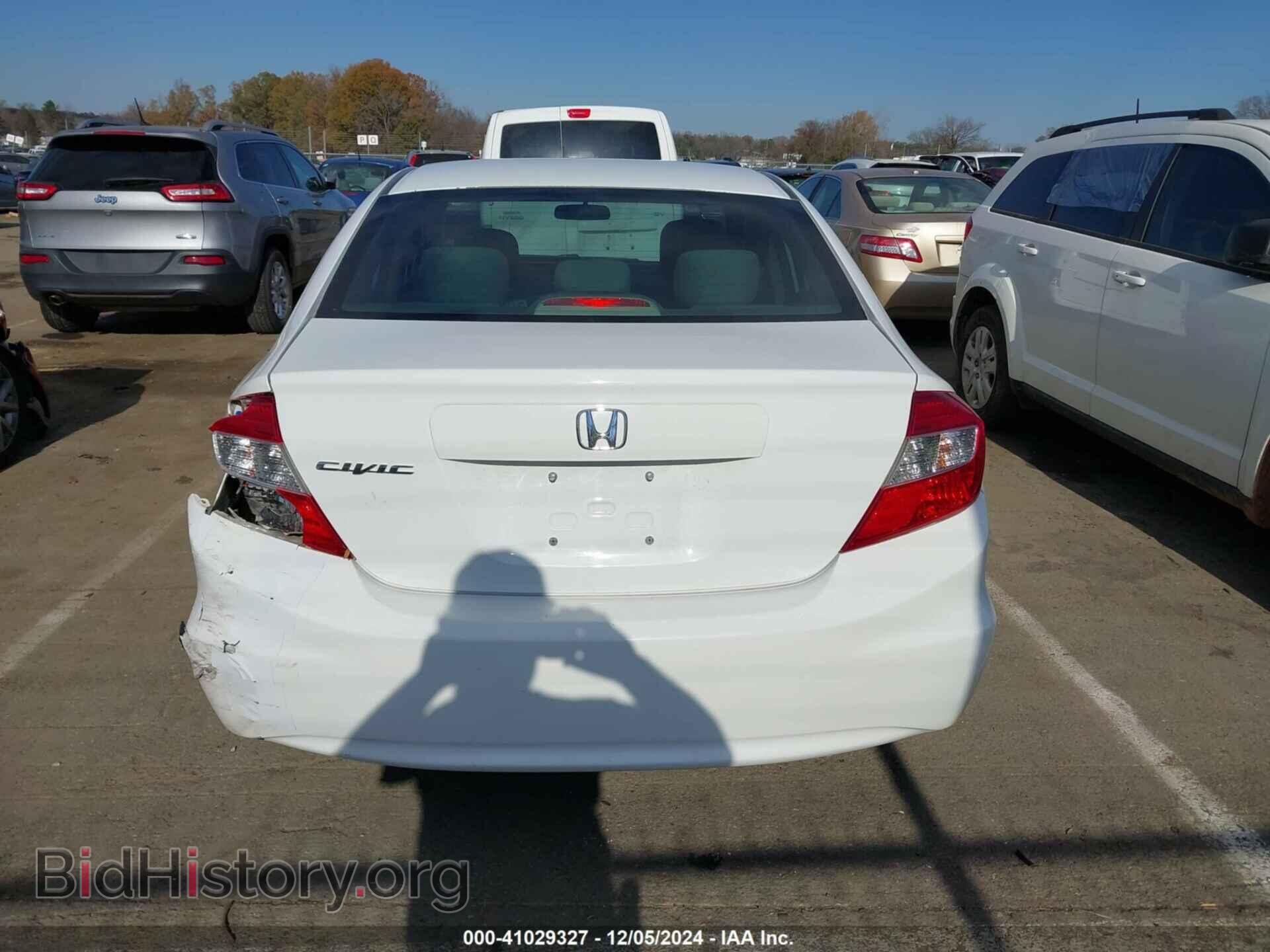 2012 HONDA CIVIC - VIN: 2HGFB2F57CH328889 - Фото 16
