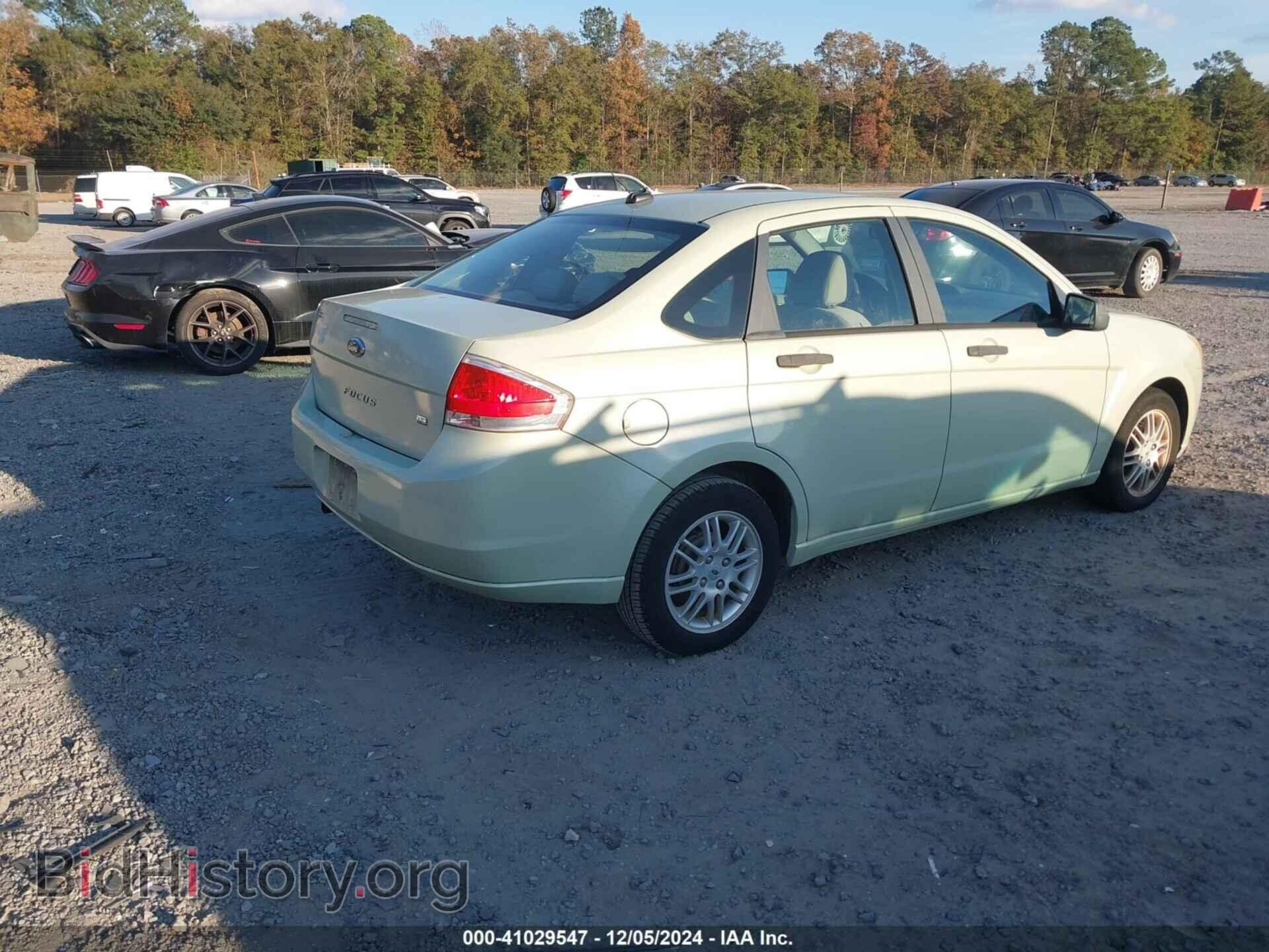 2010 FORD FOCUS - VIN: 1FAHP3FN2AW116842 - Фото 4