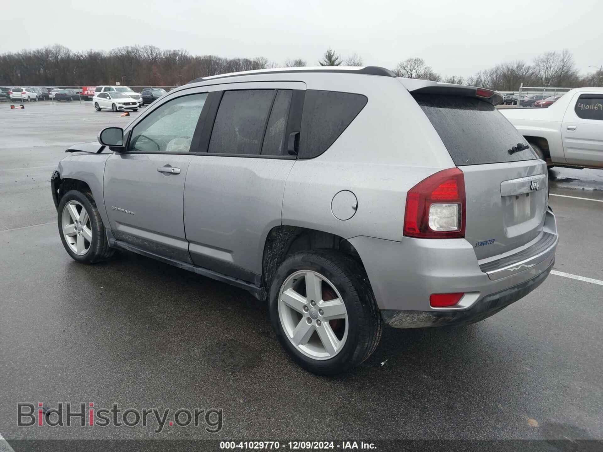 2014 JEEP COMPASS - VIN: 1C4NJCEA1ED888571 - Фото 3