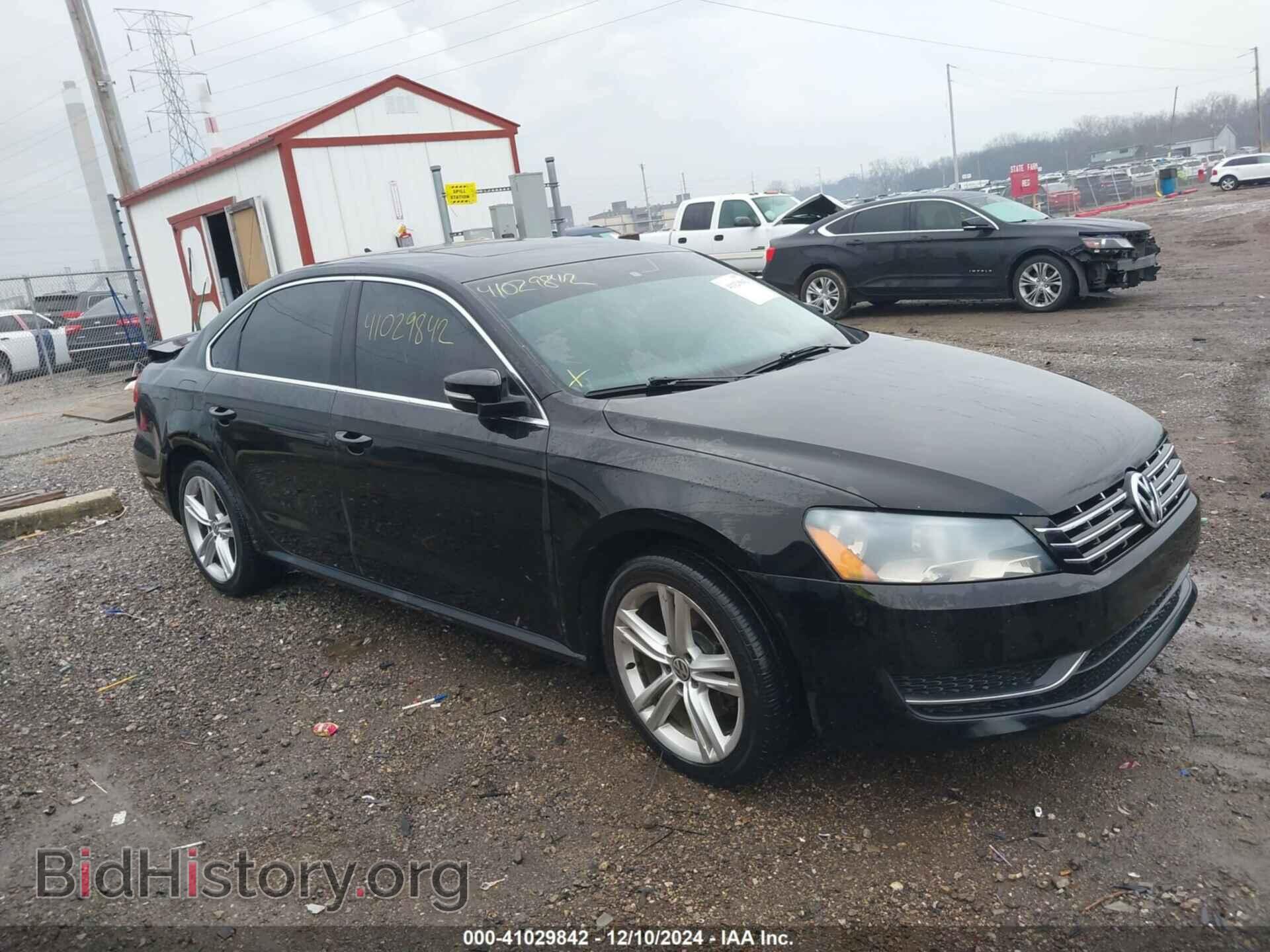 Photo 1VWBS7A3XEC065817 - VOLKSWAGEN PASSAT 2014