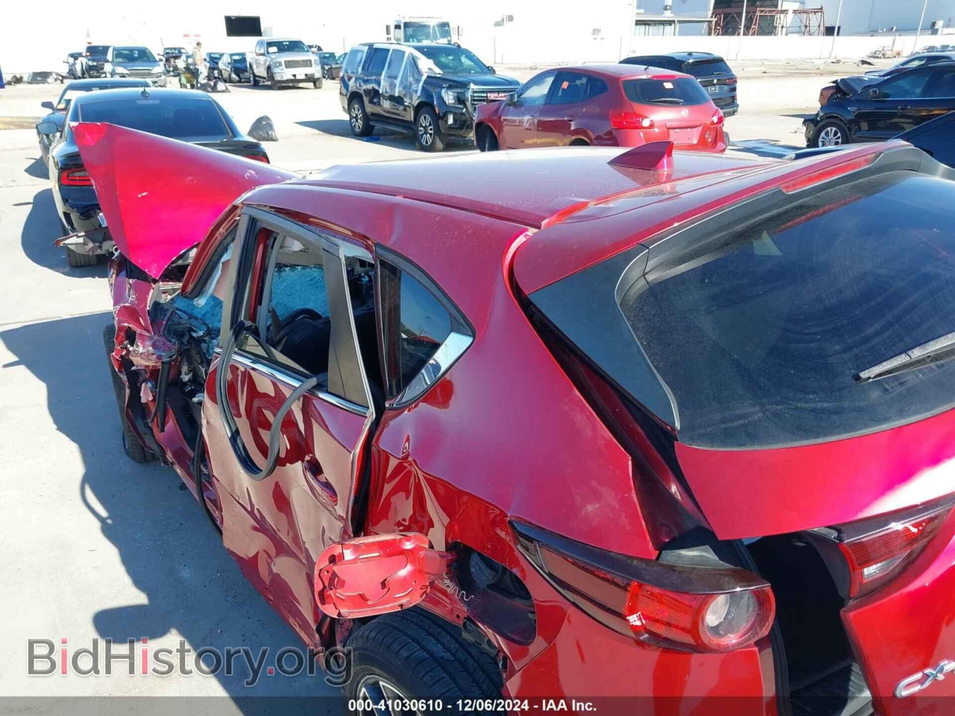 2018 MAZDA CX-5 - VIN: JM3KFACM6J0343013 - Фото 16
