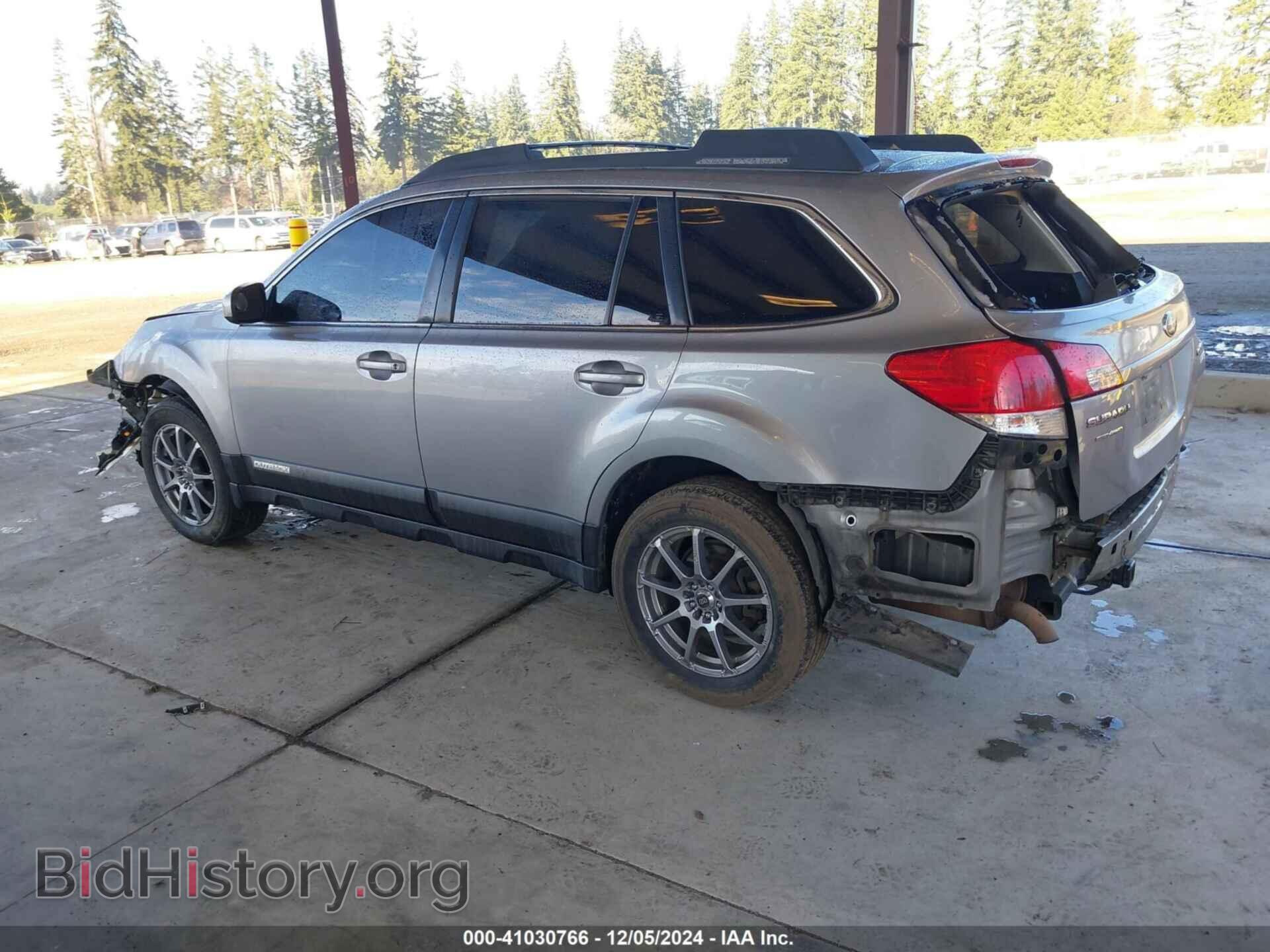 2010 SUBARU OUTBACK - VIN: 4S4BRBFC0A3379685 - Фото 3