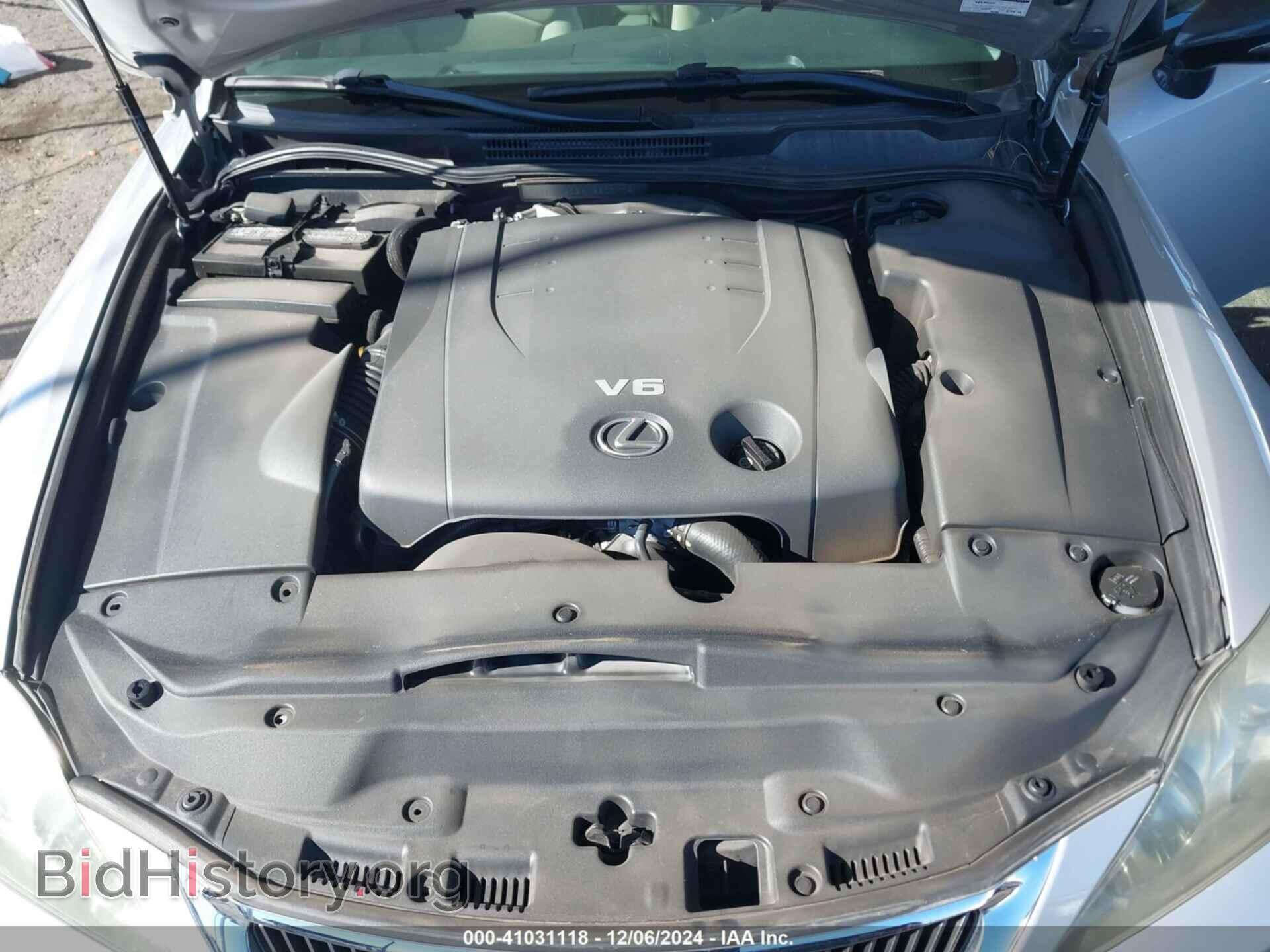 2010 LEXUS IS 250C - VIN: JTHFF2C28A2500705 - Photo 10