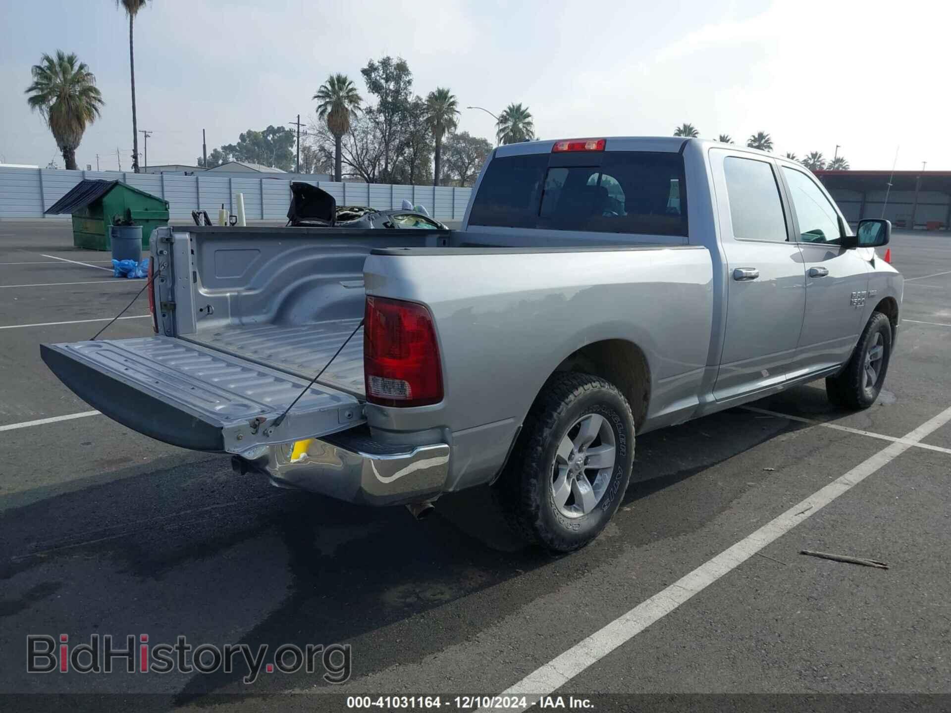 2019 RAM 1500 CLASSIC - VIN: 1C6RR6TT1KS633367 - Фото 4