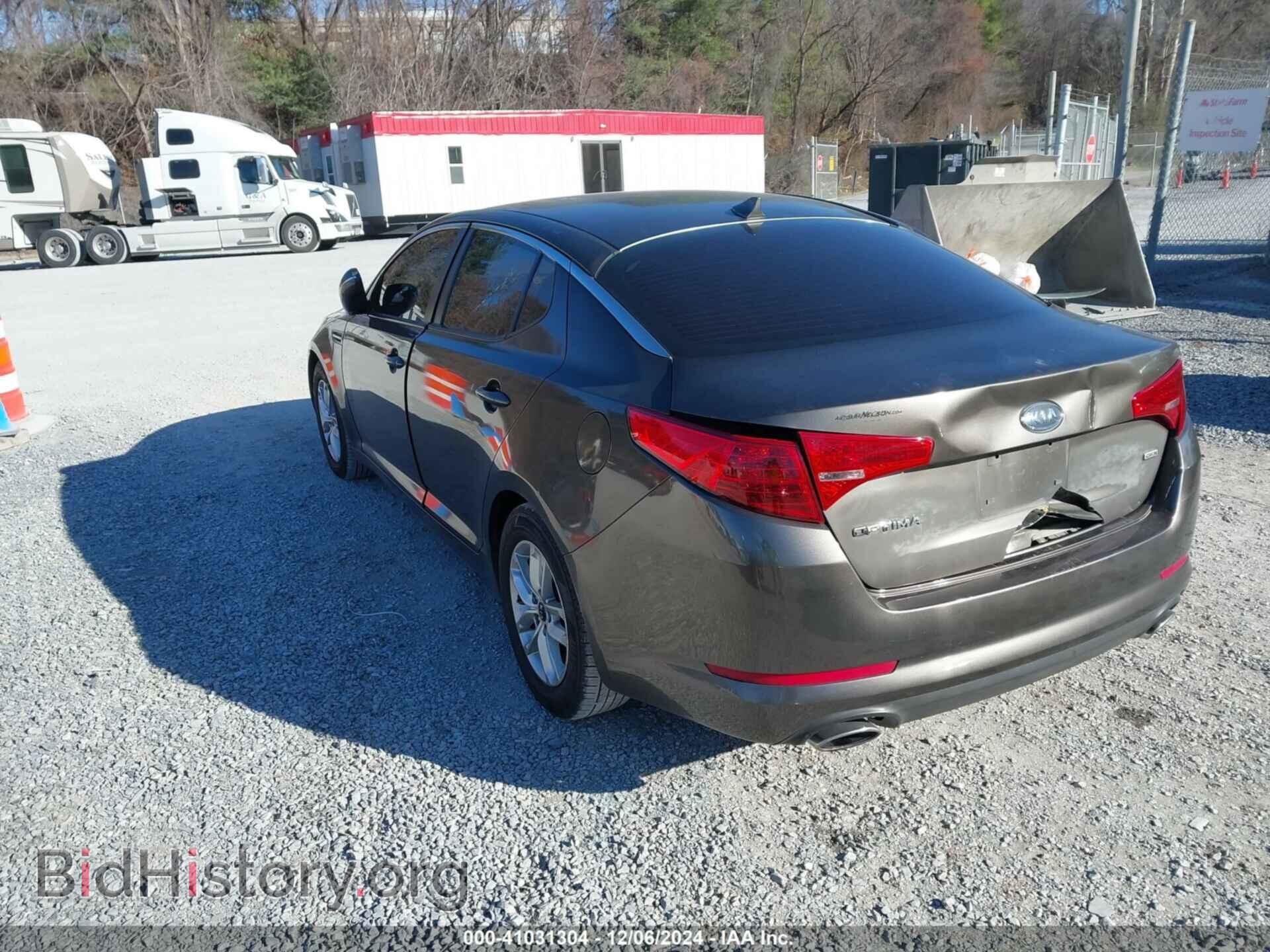 2011 KIA OPTIMA - VIN: KNAGM4A76B5057795 - Фото 3