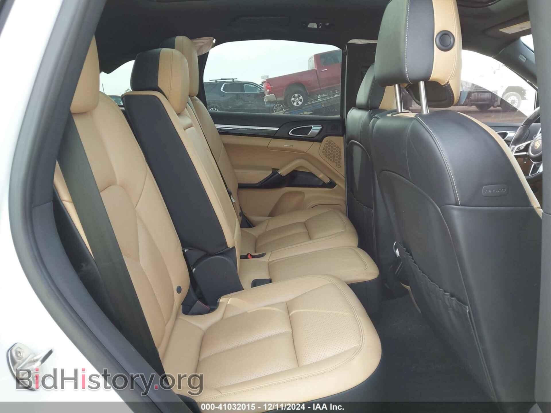 2015 PORSCHE CAYENNE - VIN: WP1AF2A21FLA35831 - Фото 8