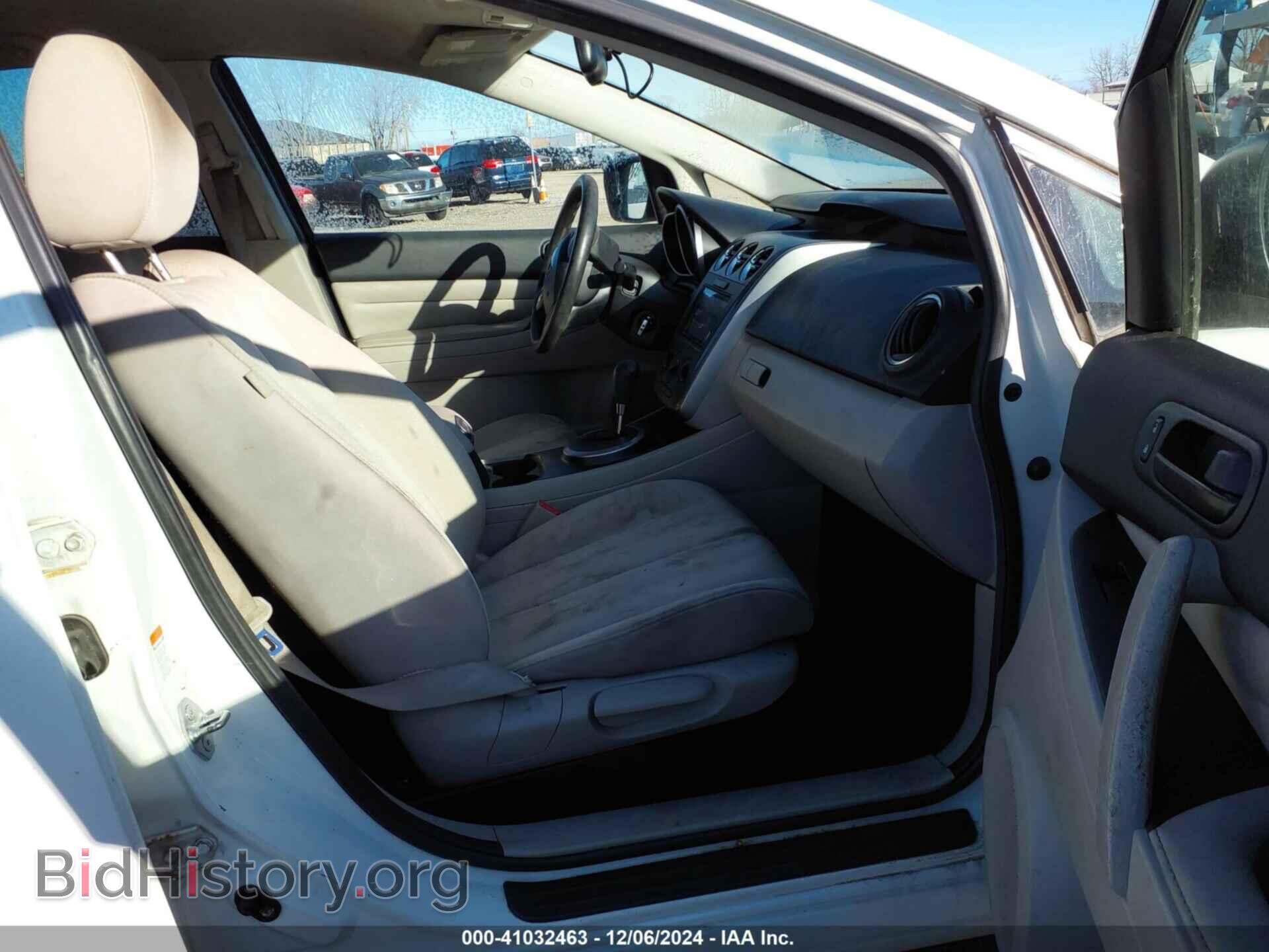 2011 MAZDA CX-7 - VIN: JM3ER2A58B0396125 - Фото 5