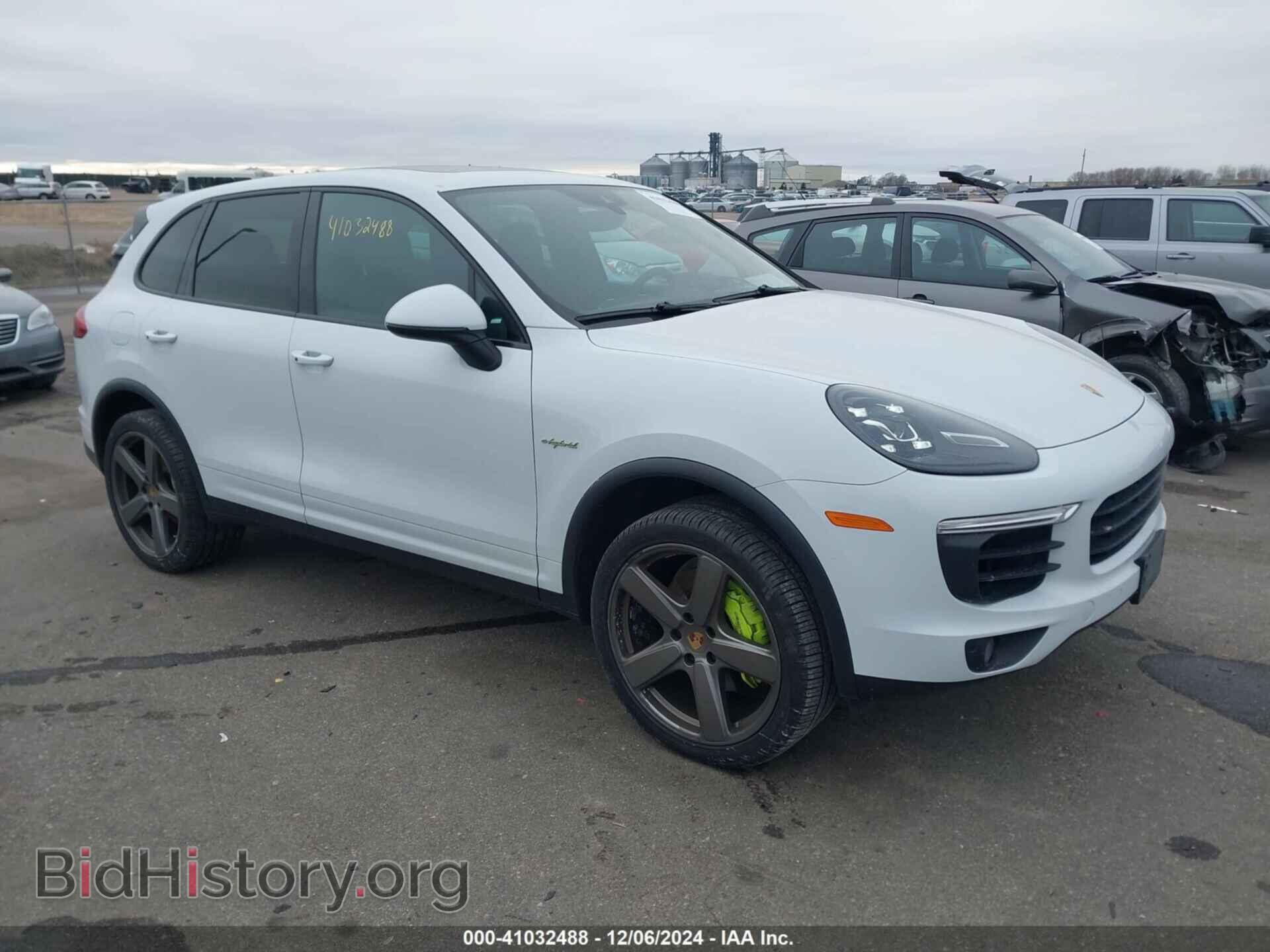 Фотография WP1AE2A22GLA60046 - PORSCHE CAYENNE E-HYBRID 2016