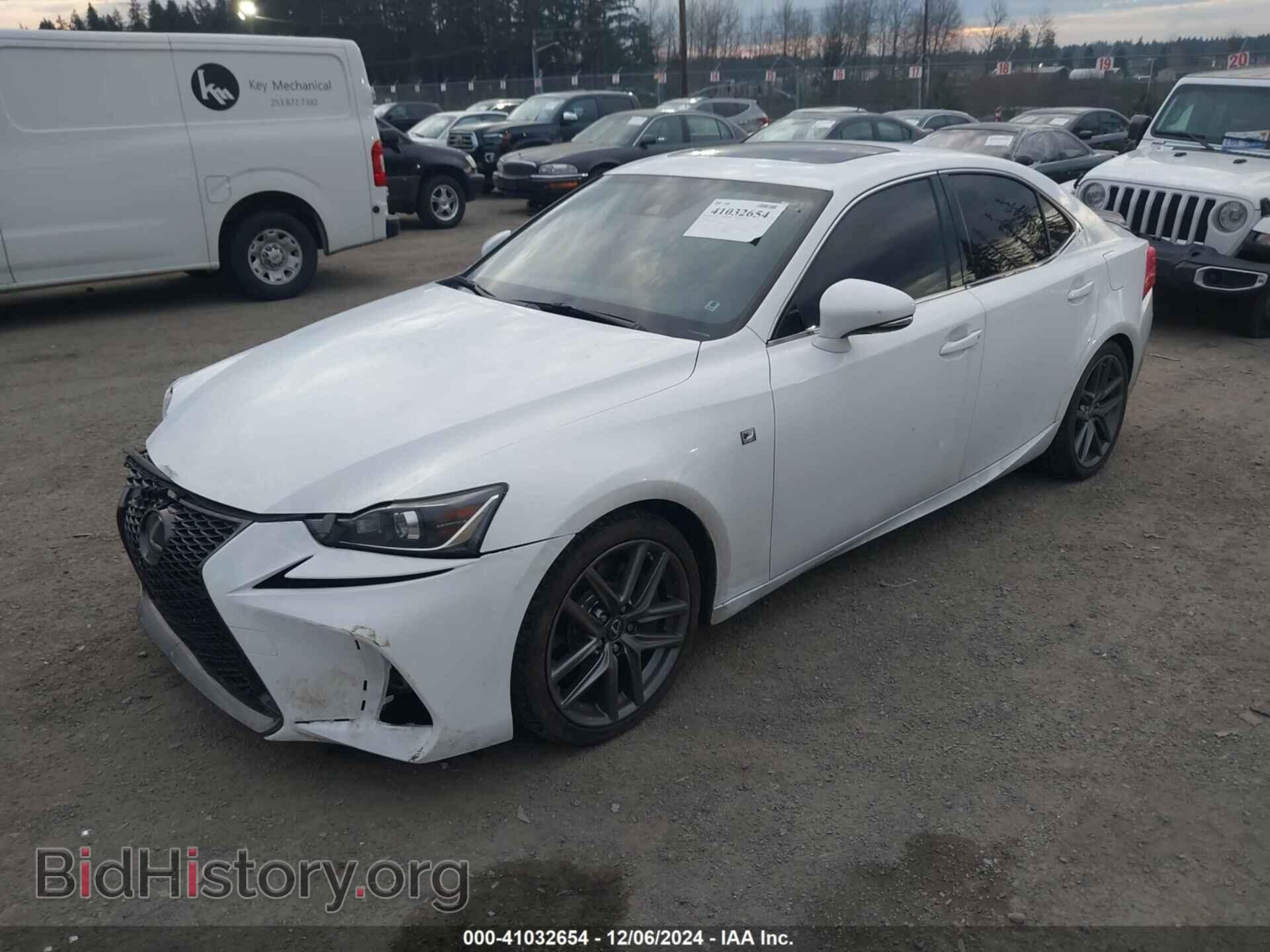 2017 LEXUS IS 300 - VIN: JTHCM1D29H5025589 - Фото 2