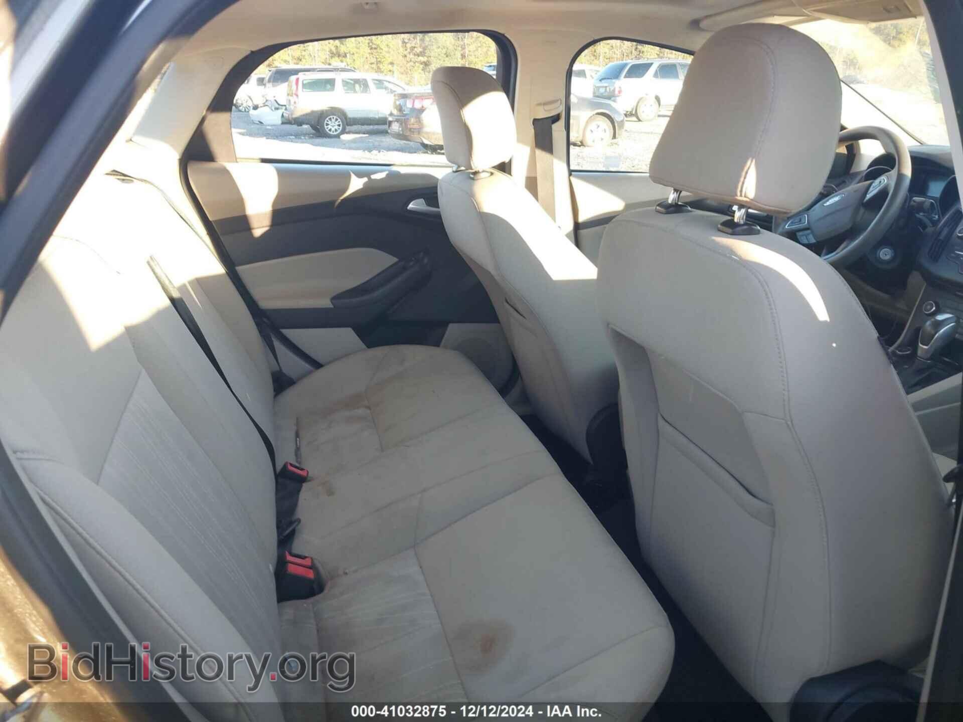 2016 FORD FOCUS - VIN: 1FADP3F26GL201102 - Photo 8