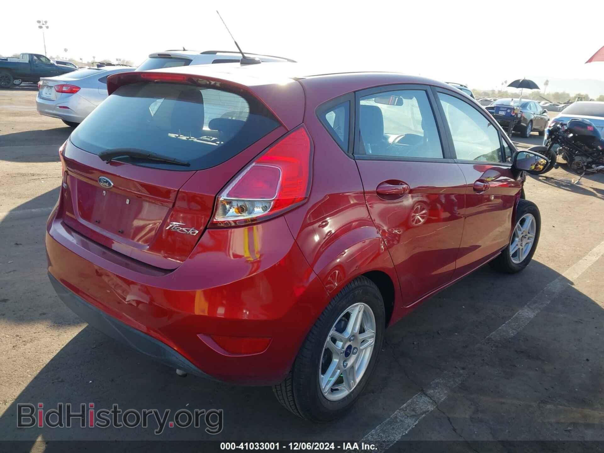 2017 FORD FIESTA - VIN: 3FADP4EJ4HM102616 - Фото 4