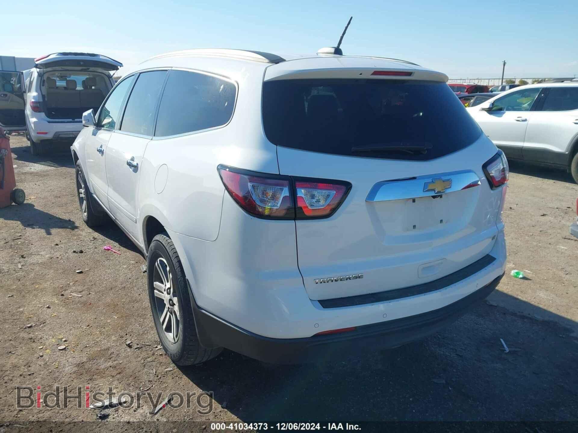 2017 CHEVROLET TRAVERSE - VIN: 1GNKRHKD9HJ219985 - Фото 3